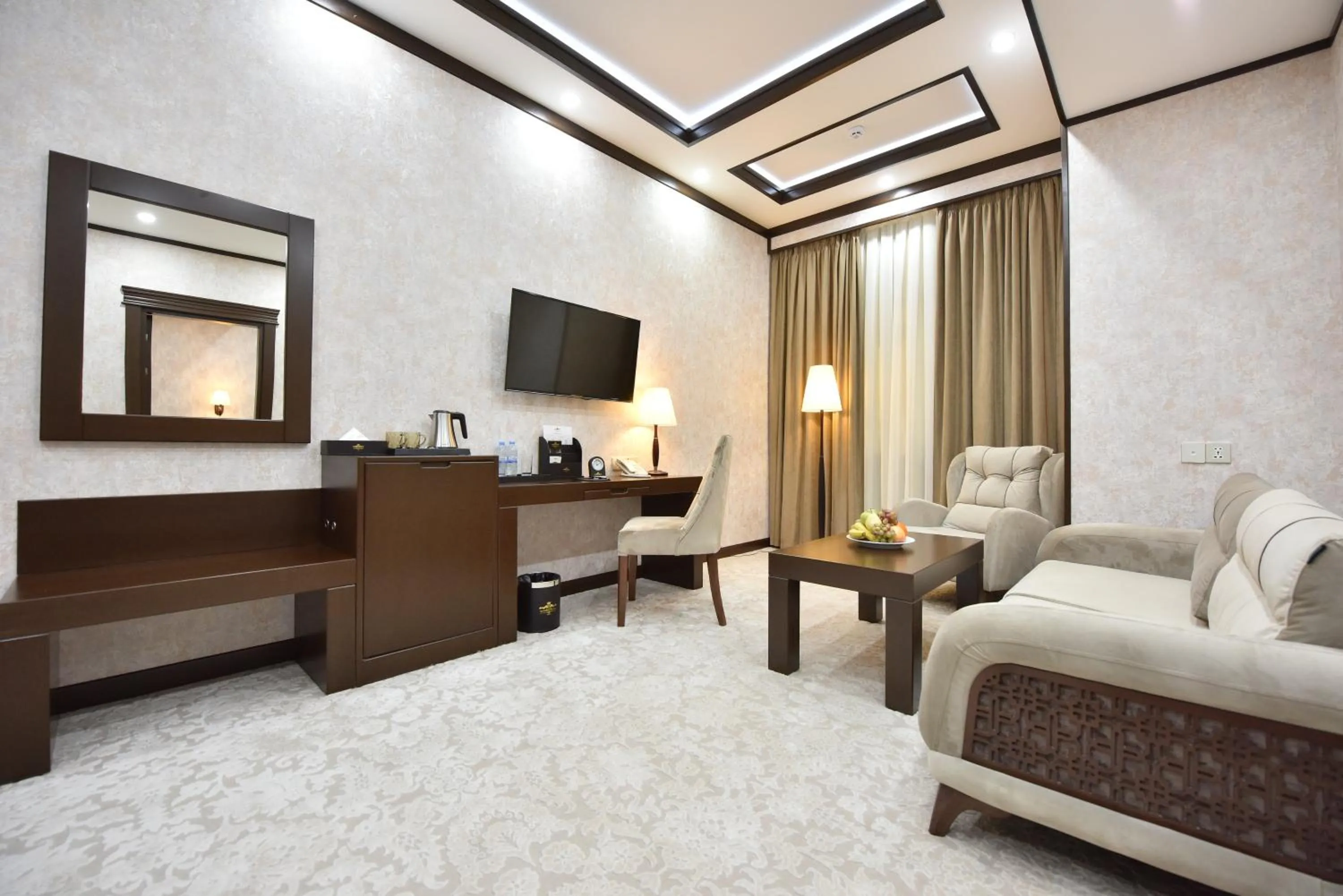 TV and multimedia, Bed in Qushbegi Plaza Hotel