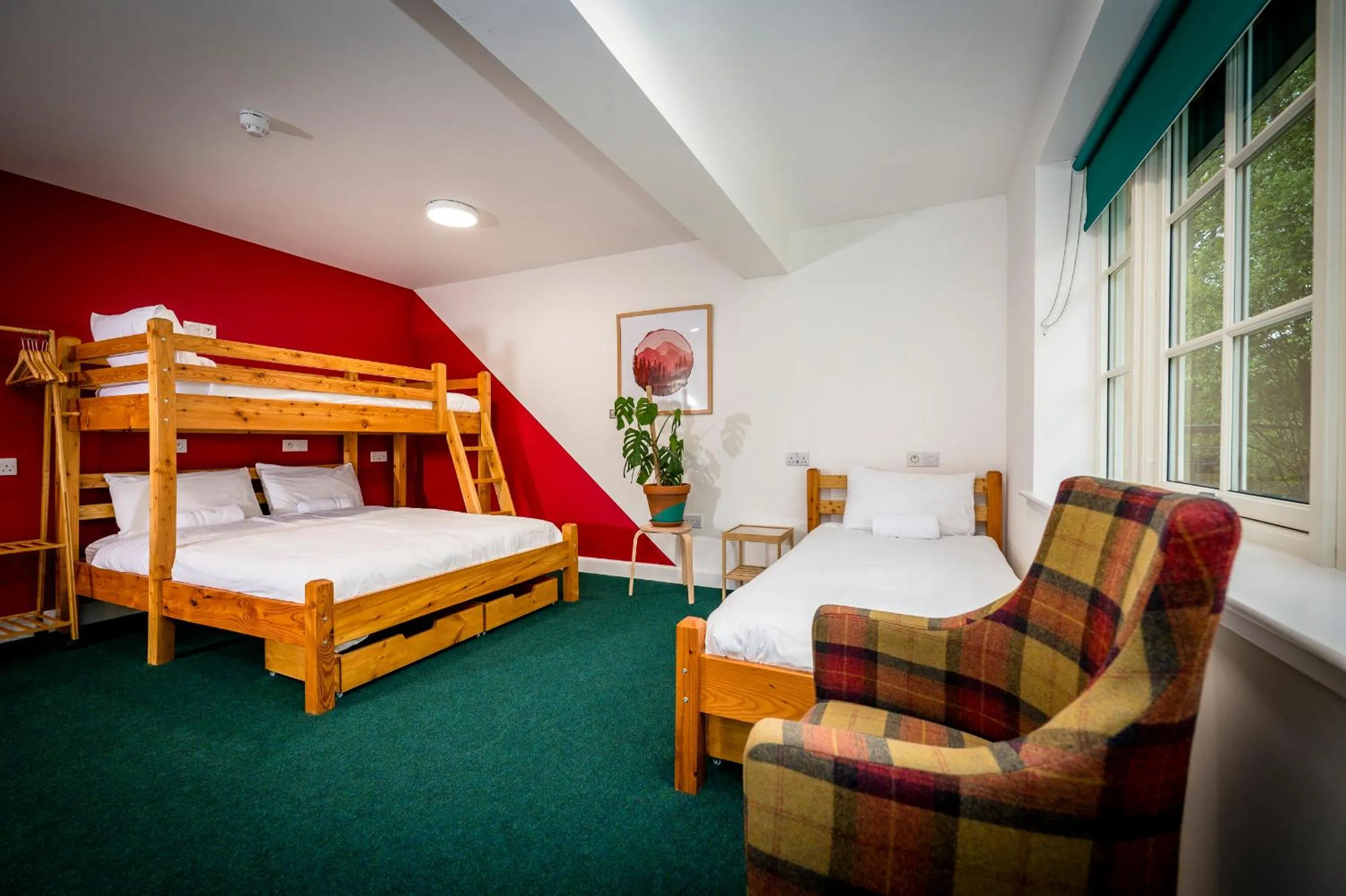 Bed in Loch Ness Bunk Inn