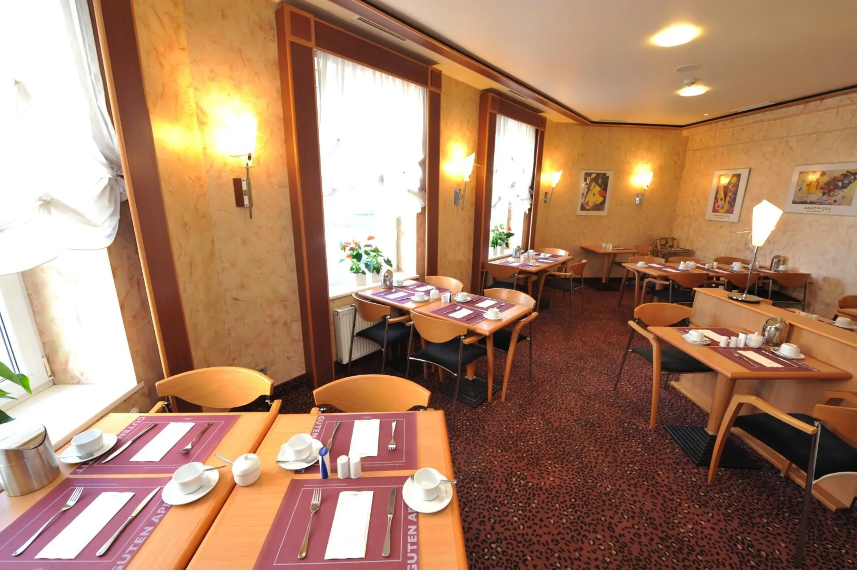 Restaurant/places to eat in Insel Hotel Restaurant/places to eat in Insel Hotel
