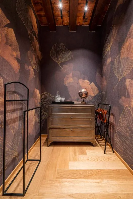 wardrobe in Relais Villa dei Gelsi & Spa