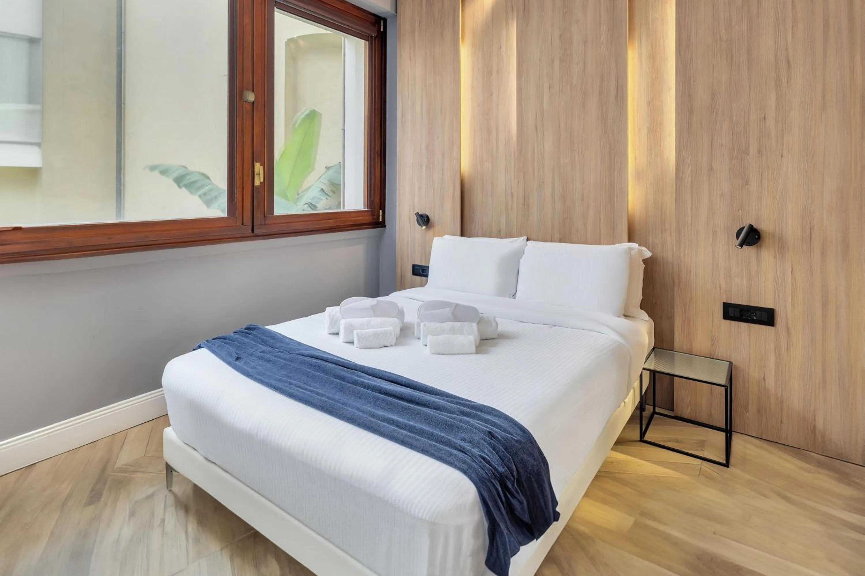 Photo of the whole room, Bed in B&B Hotel Milano City Center Duomo