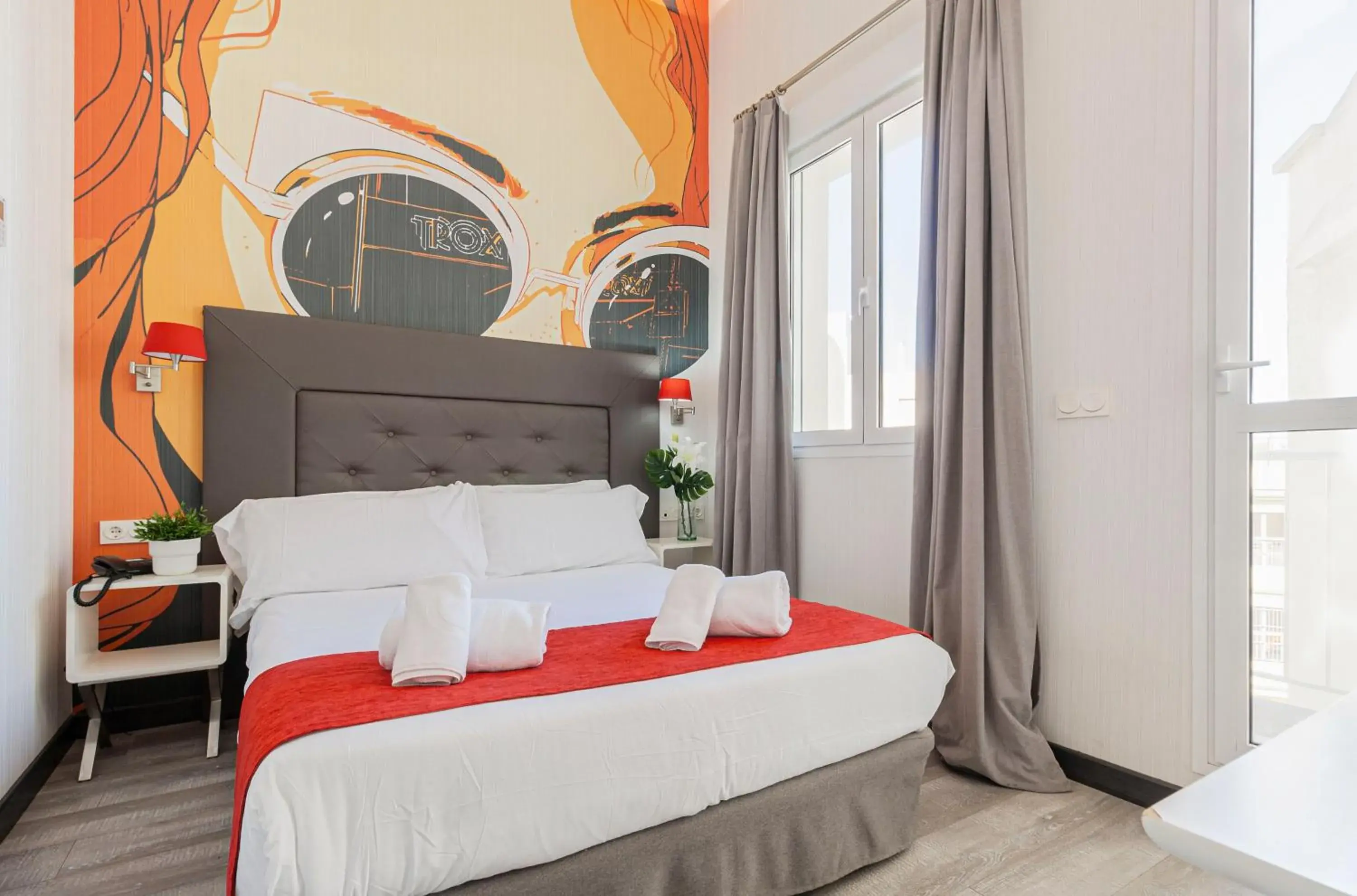 Bed in Oh Nice Revellin Ceuta Bed in Oh Nice Revellin Ceuta