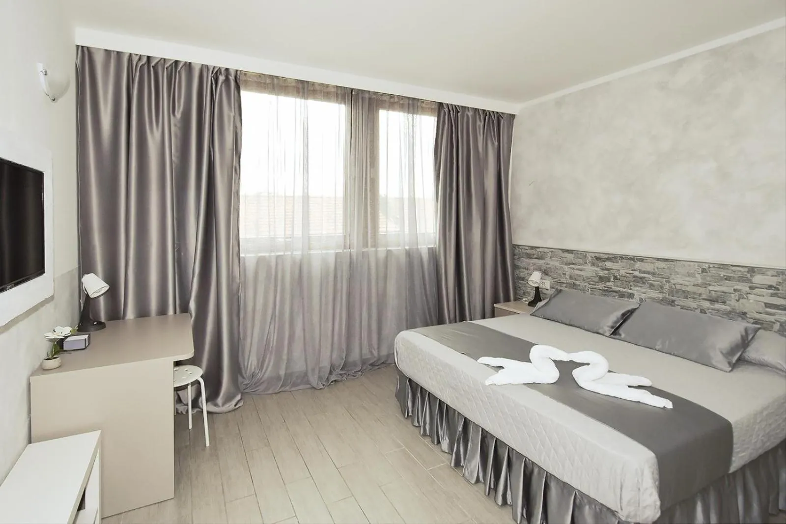 Bedroom, Bed in ILLUVIA affitto camere