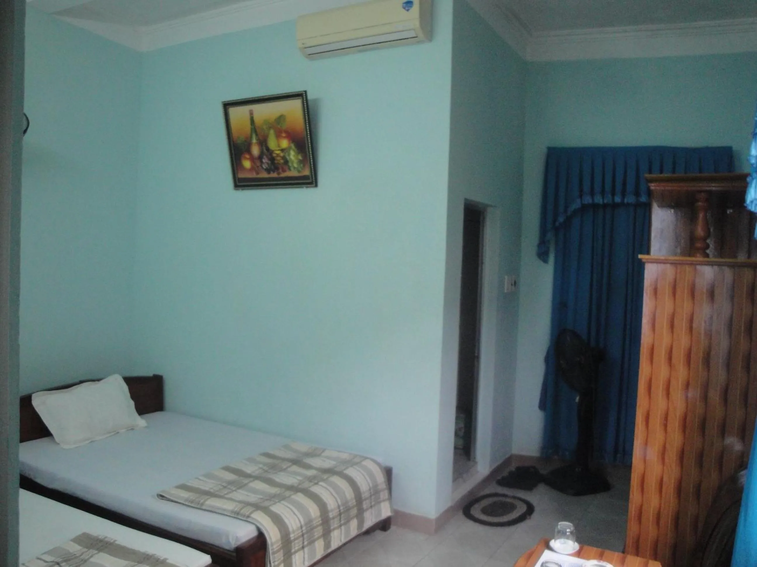 Photo of the whole room, Bed in Phuong Mai Family Hotel