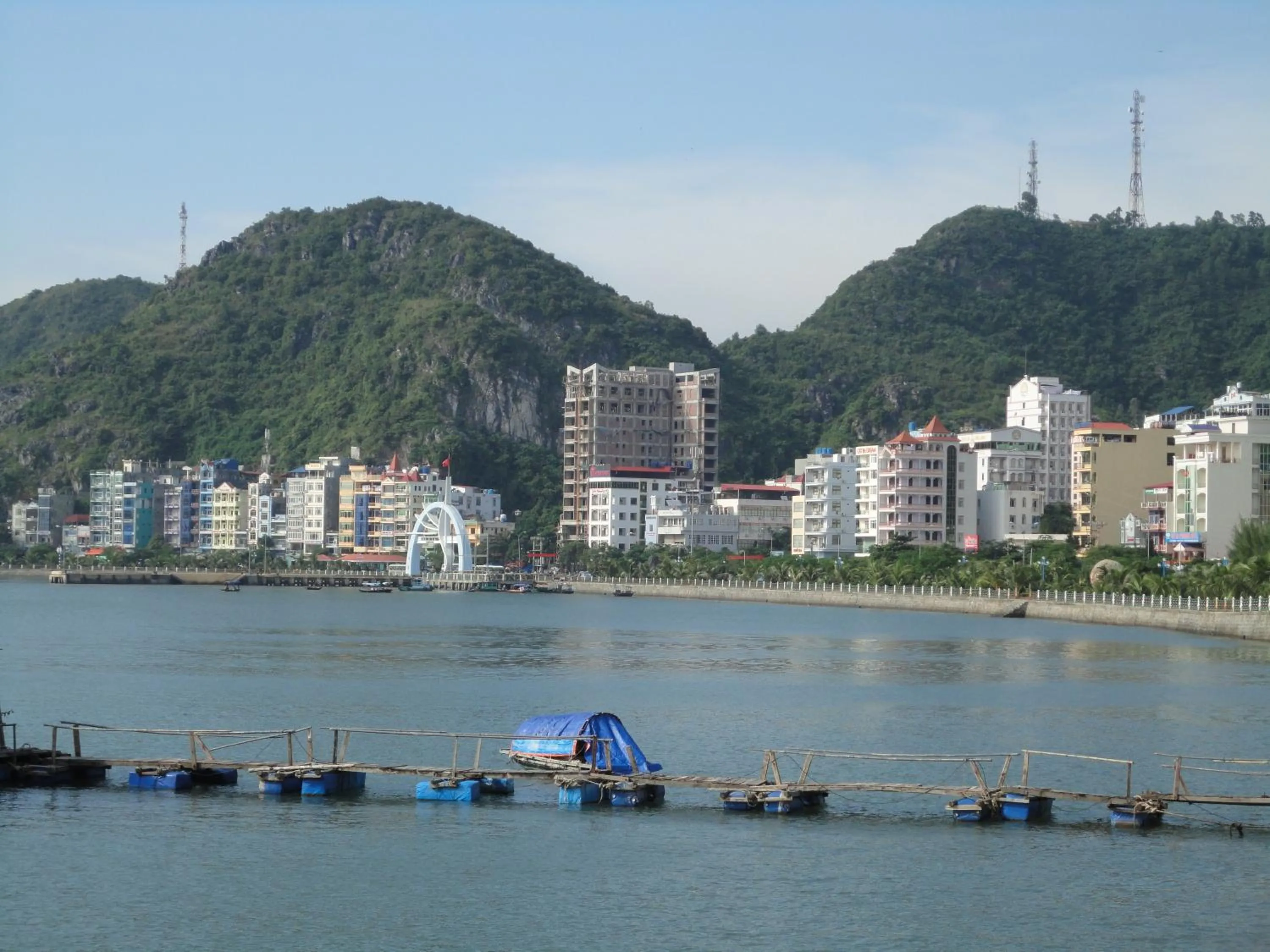 Nearby landmark in Phuong Mai Family Hotel