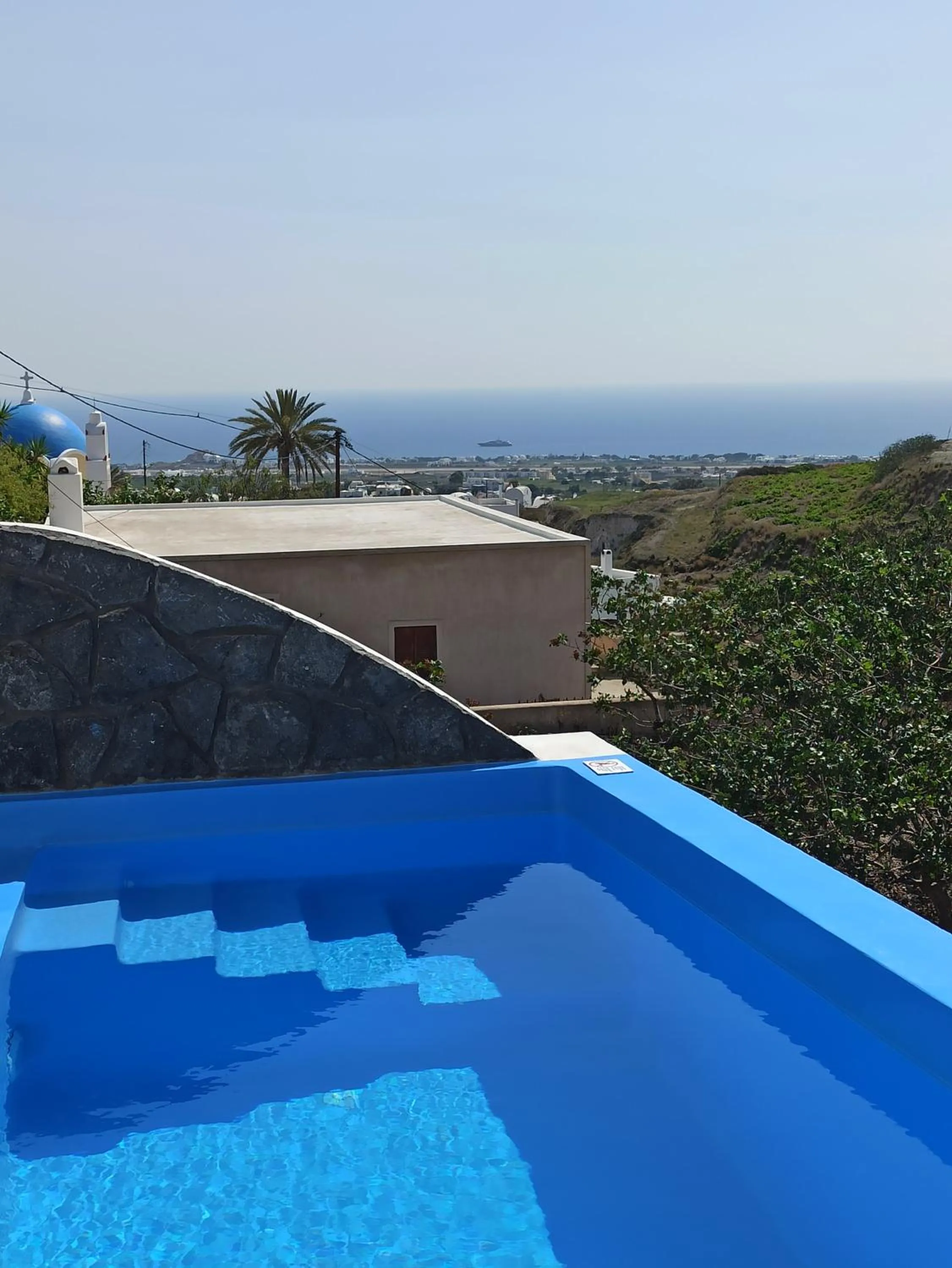 Natural landscape in Amphitrite Suites Santorini