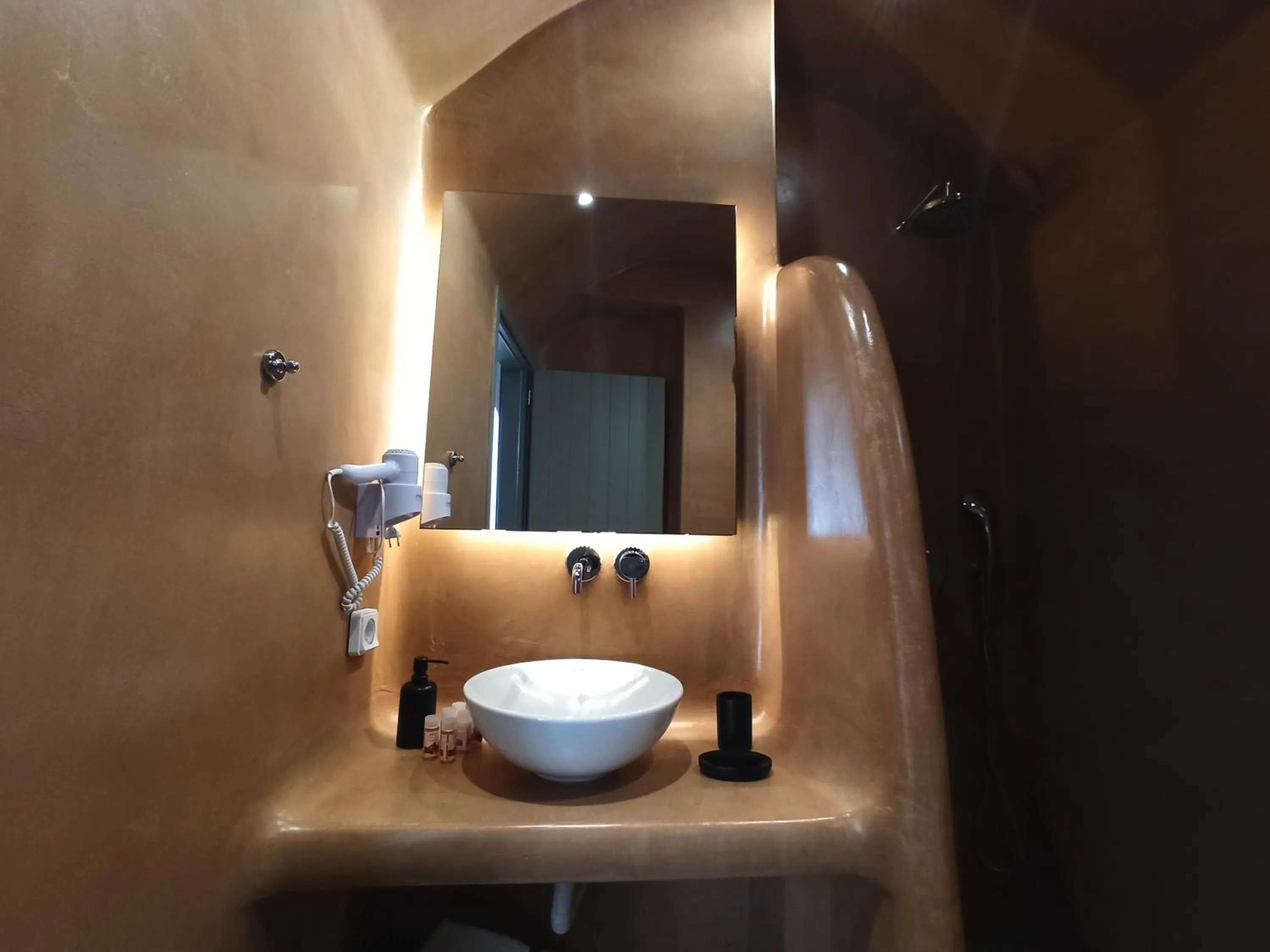 Bathroom in Amphitrite Suites Santorini