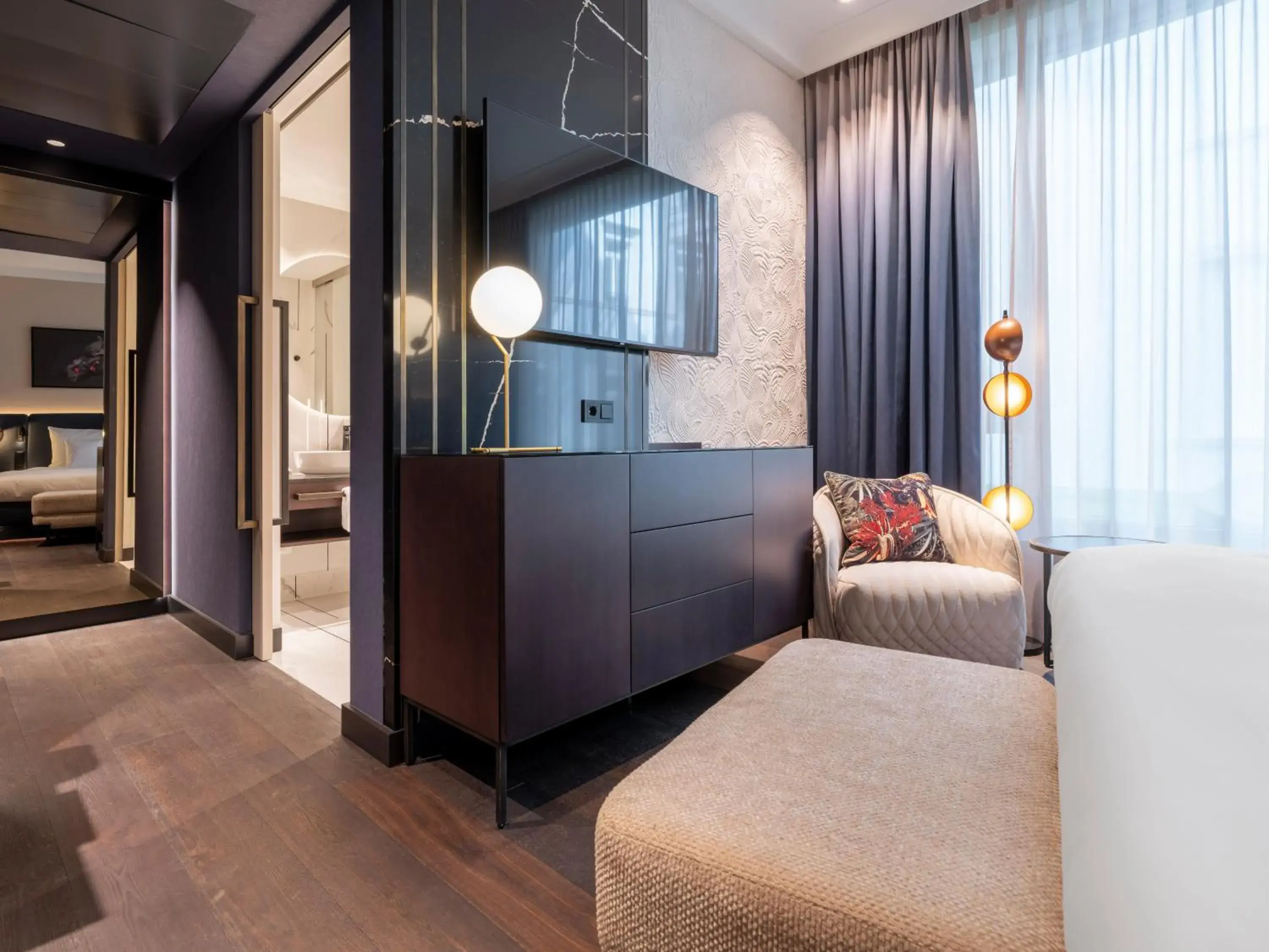 Photo of the whole room, Bed in Steigenberger Icon Europäischer Hof Baden Baden Photo of the whole room, Bed in Steigenberger Icon Europäischer Hof Baden Baden