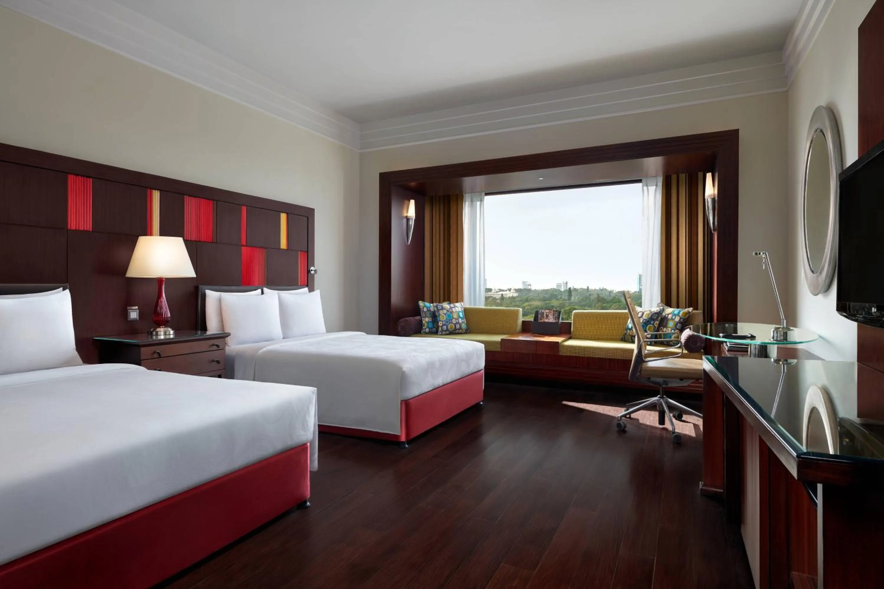Photo of the whole room, Bed in JW Marriott Hotel Bengaluru