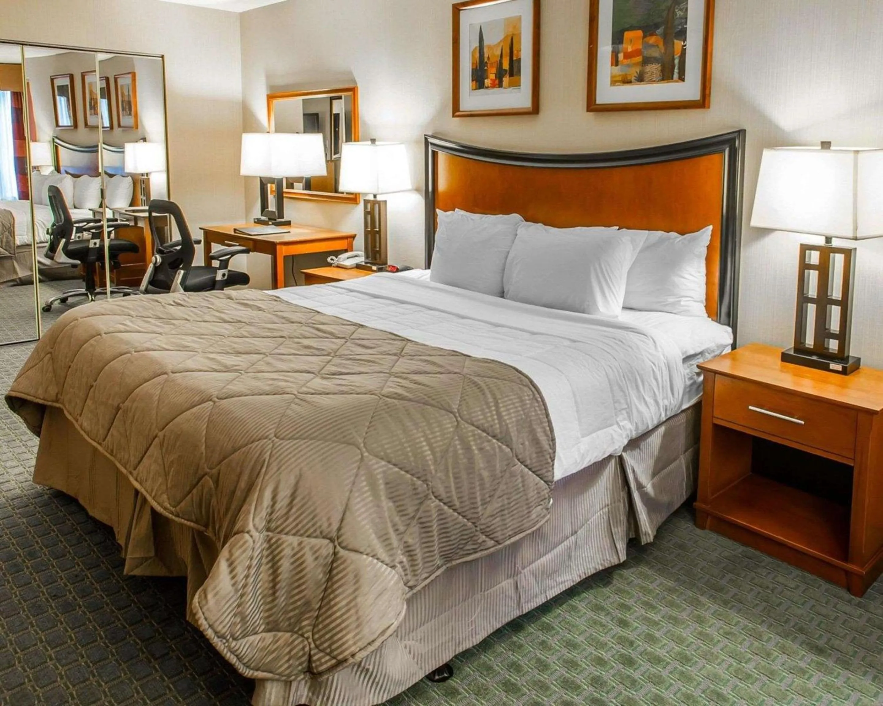 Bedroom, Bed in Quality Inn and Conference Center Greeley Downtown