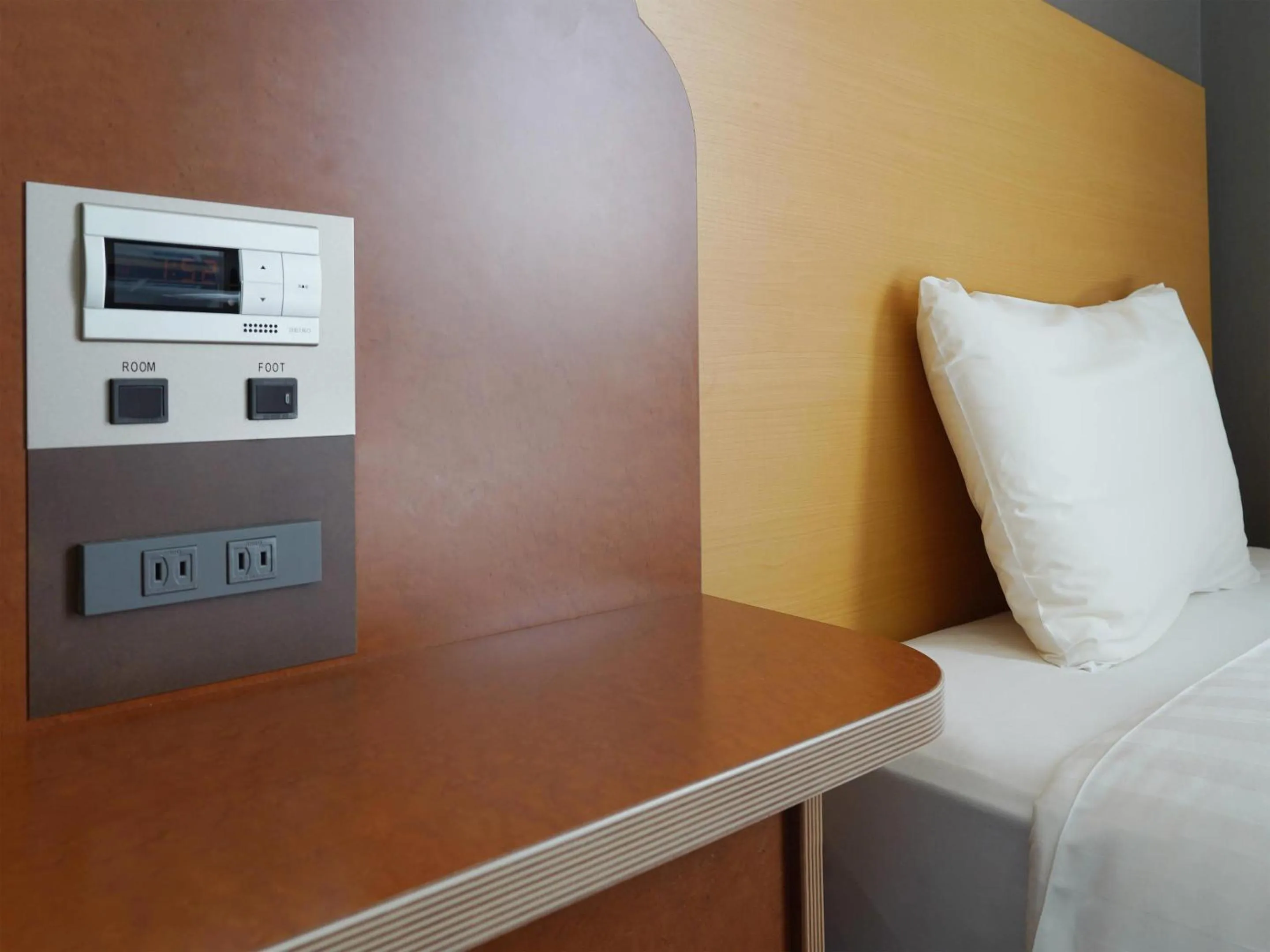 Bedroom, Bed in Comfort Hotel Gifu