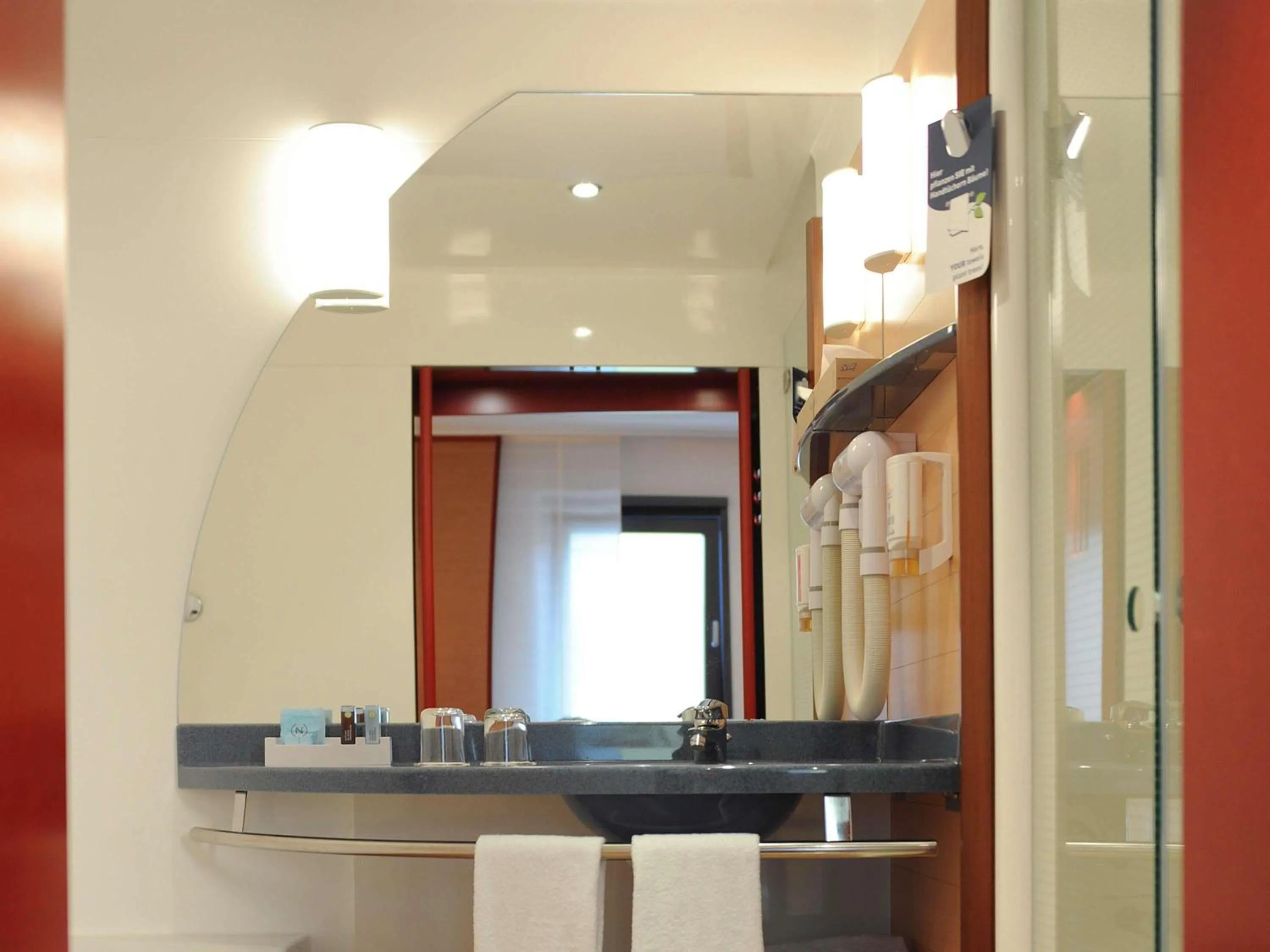 Bedroom in Novotel Suites München Parkstadt Schwabing