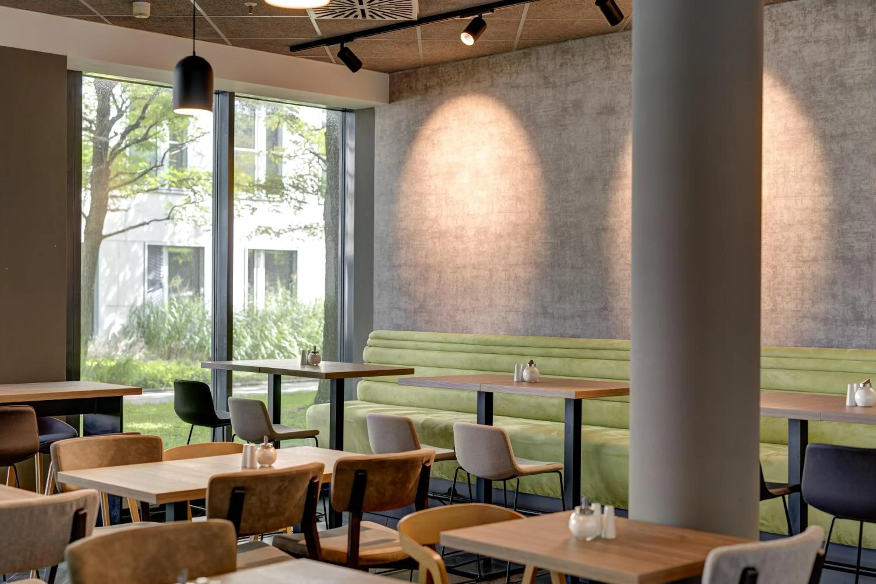 Breakfast in Novotel Suites München Parkstadt Schwabing