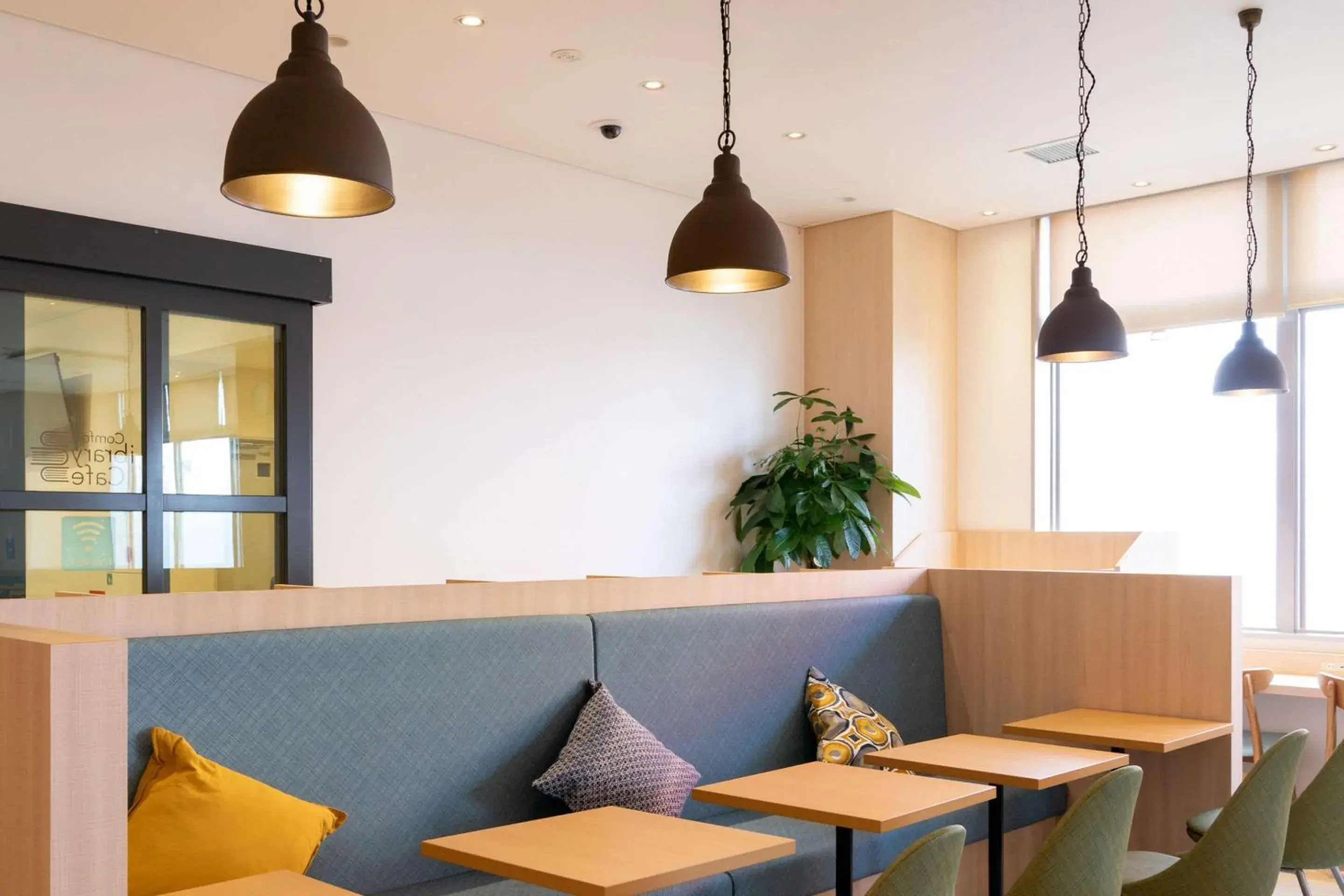 Breakfast in Comfort Hotel Kochi Breakfast in Comfort Hotel Kochi