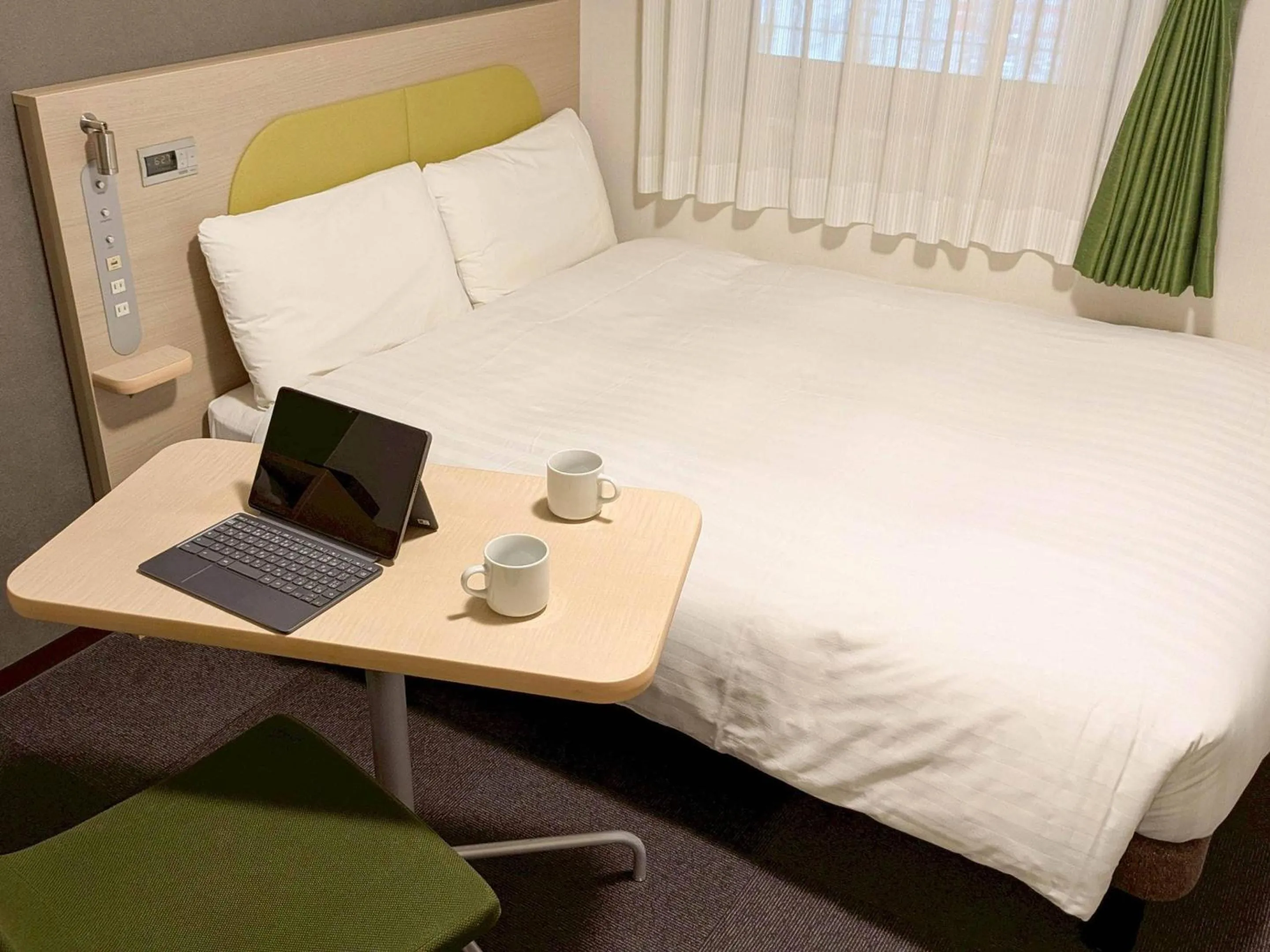 Bedroom, Bed in Comfort Hotel Kochi