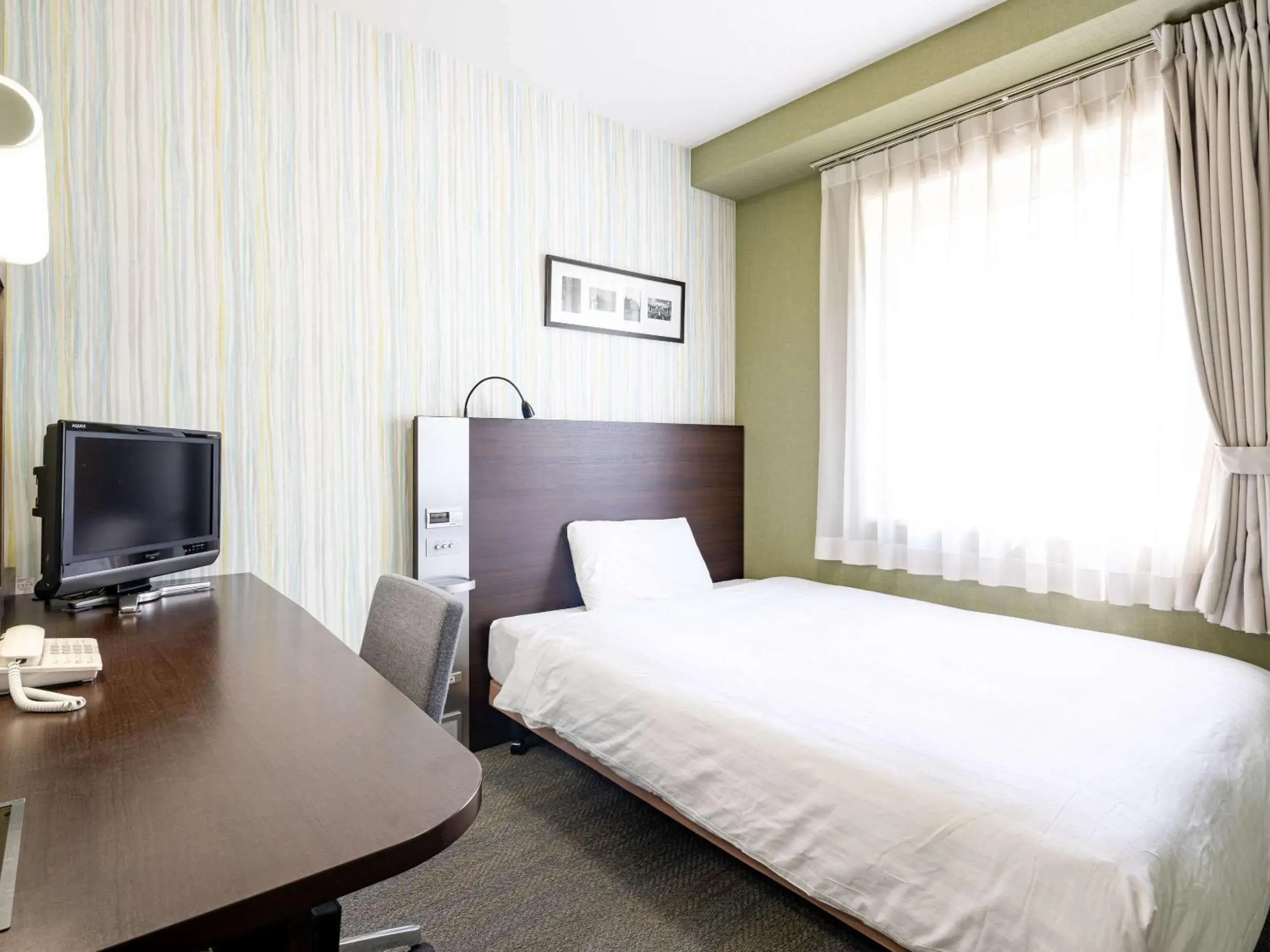 Bedroom, Bed in Comfort Hotel Maebashi Bedroom, Bed in Comfort Hotel Maebashi