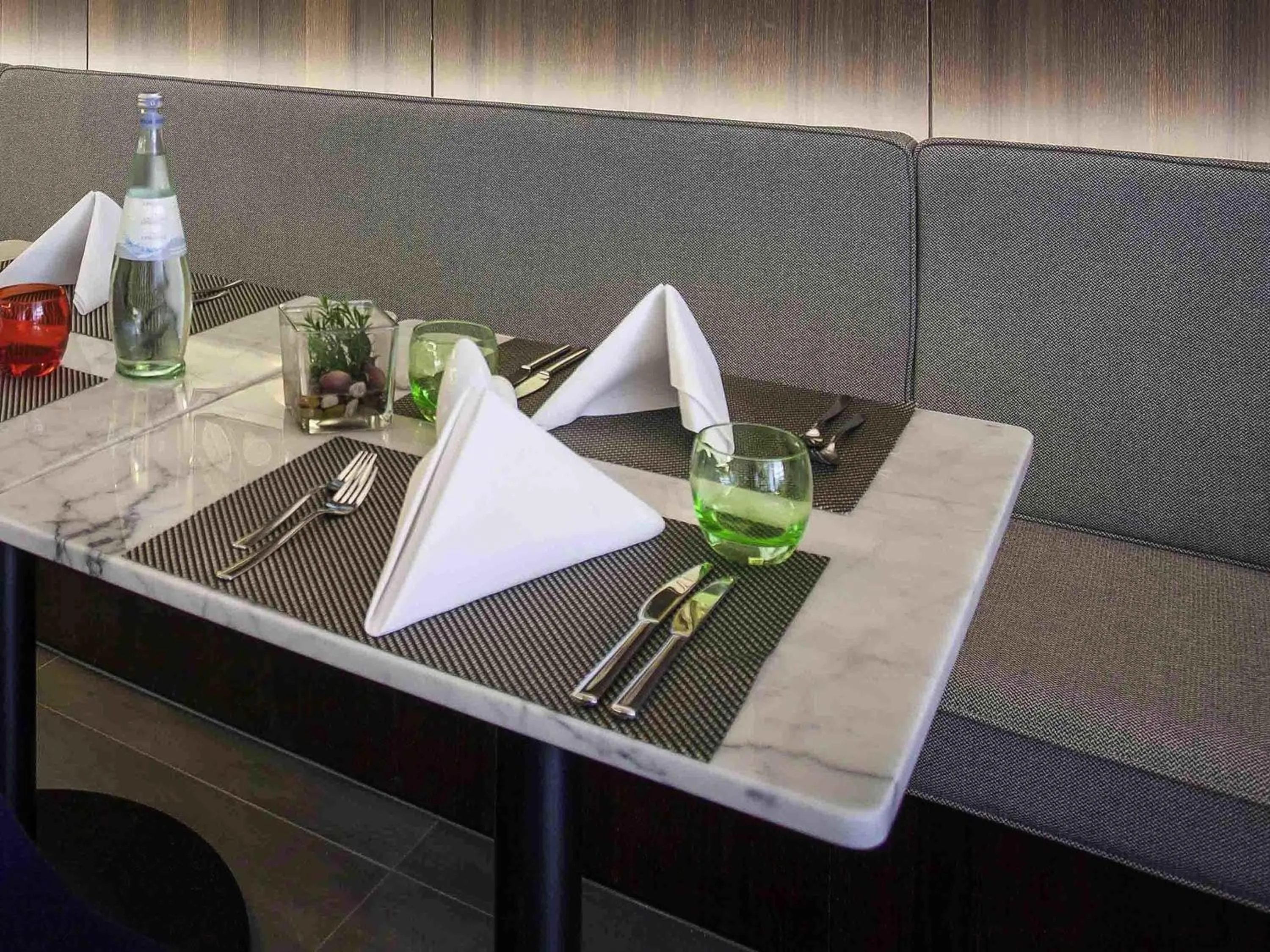 Restaurant/places to eat in Mercure Hotel Wiesbaden City