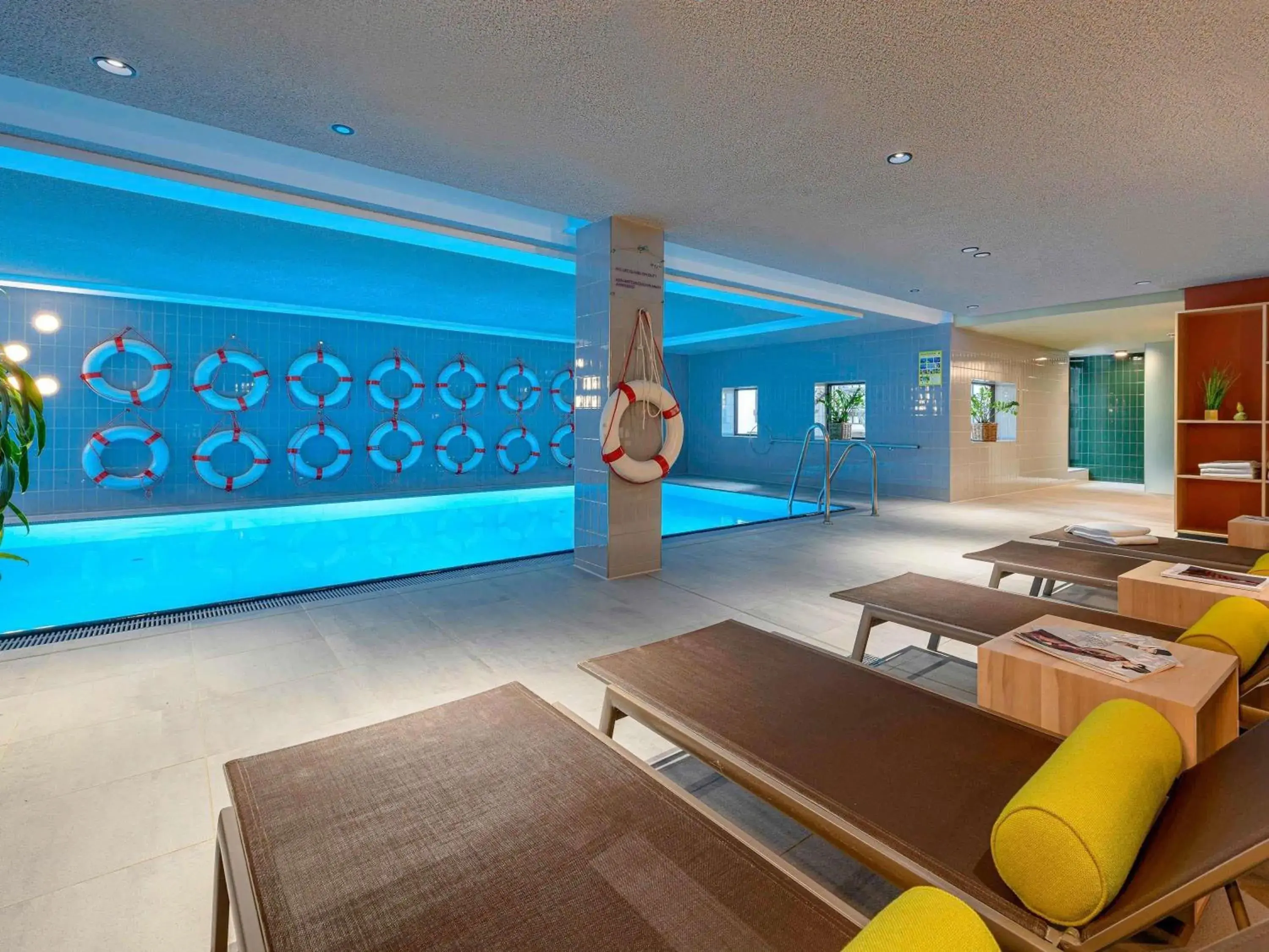 Pool view in Mercure Hotel Wiesbaden City Pool view in Mercure Hotel Wiesbaden City