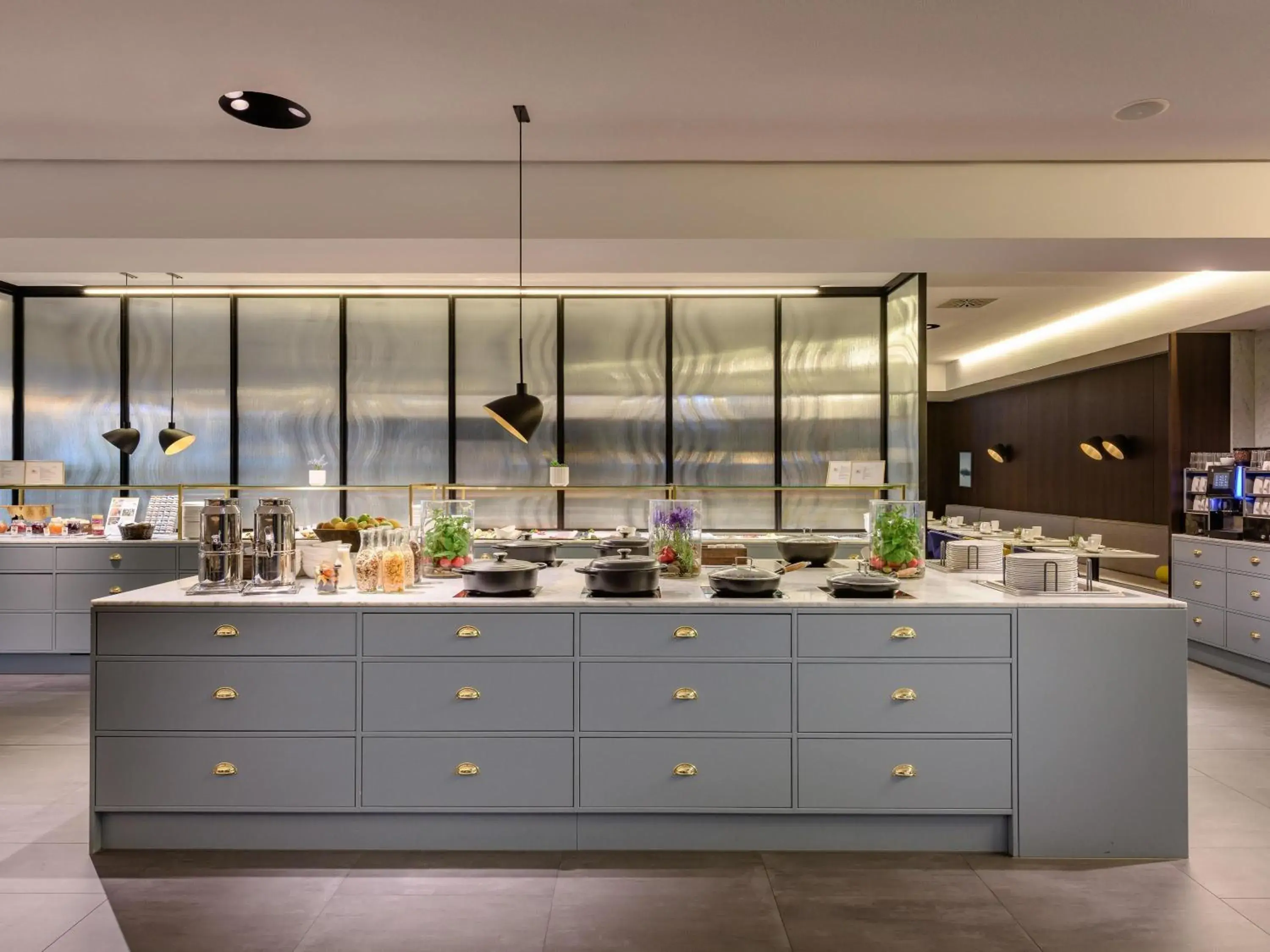 Breakfast in Mercure Hotel Wiesbaden City Breakfast in Mercure Hotel Wiesbaden City