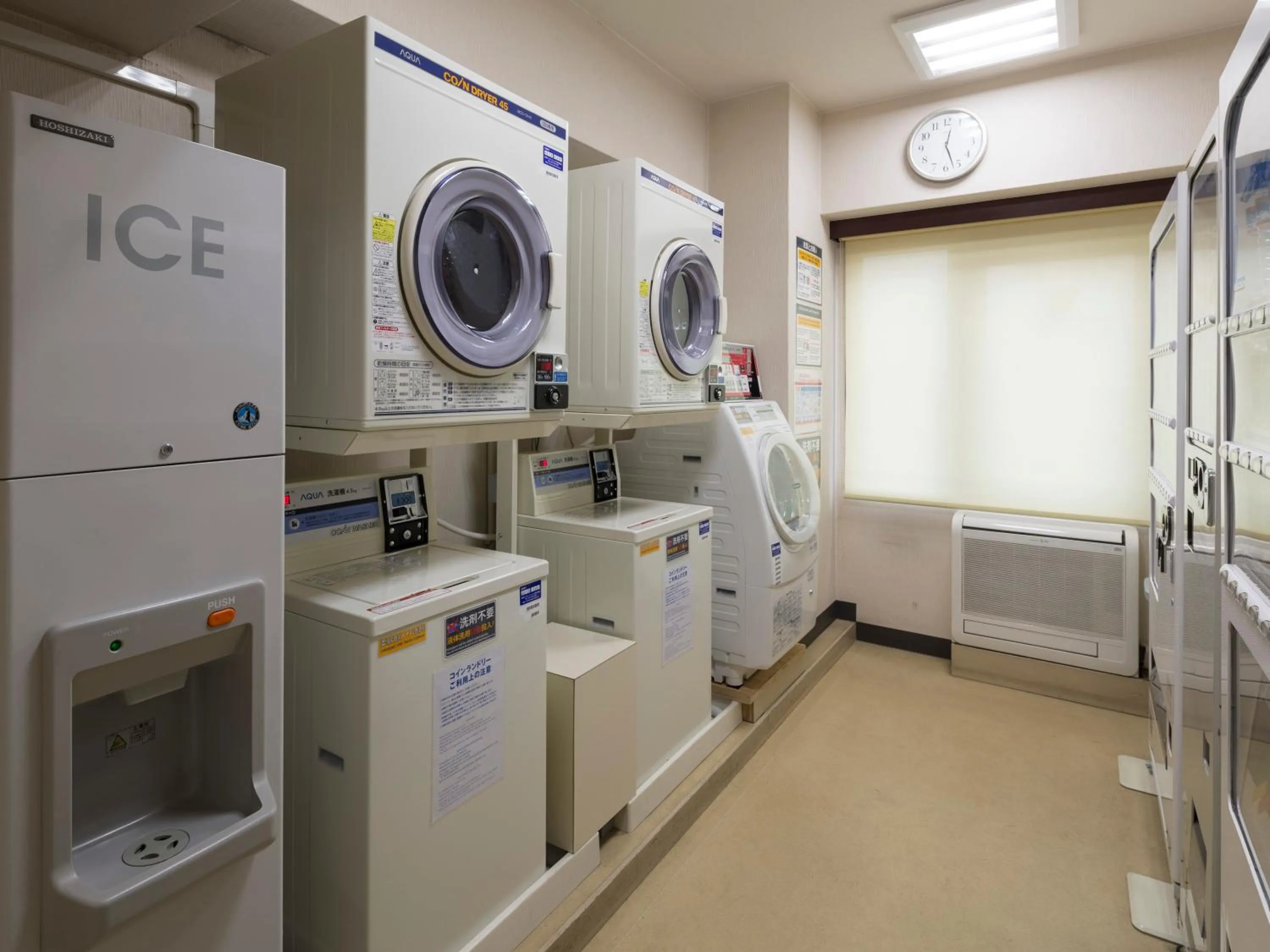 Area and facilities in Comfort Hotel Sakai