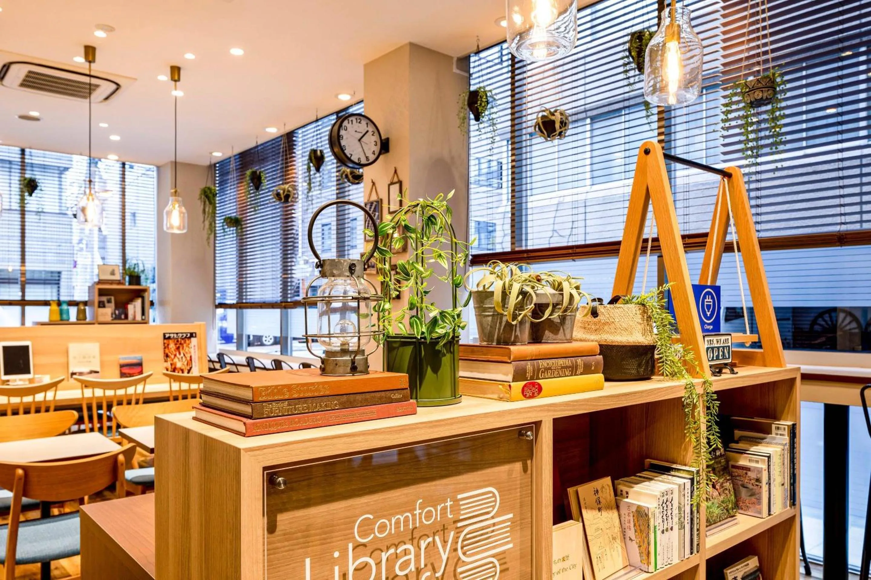 Restaurant/places to eat in Comfort Hotel Tokyo Kanda