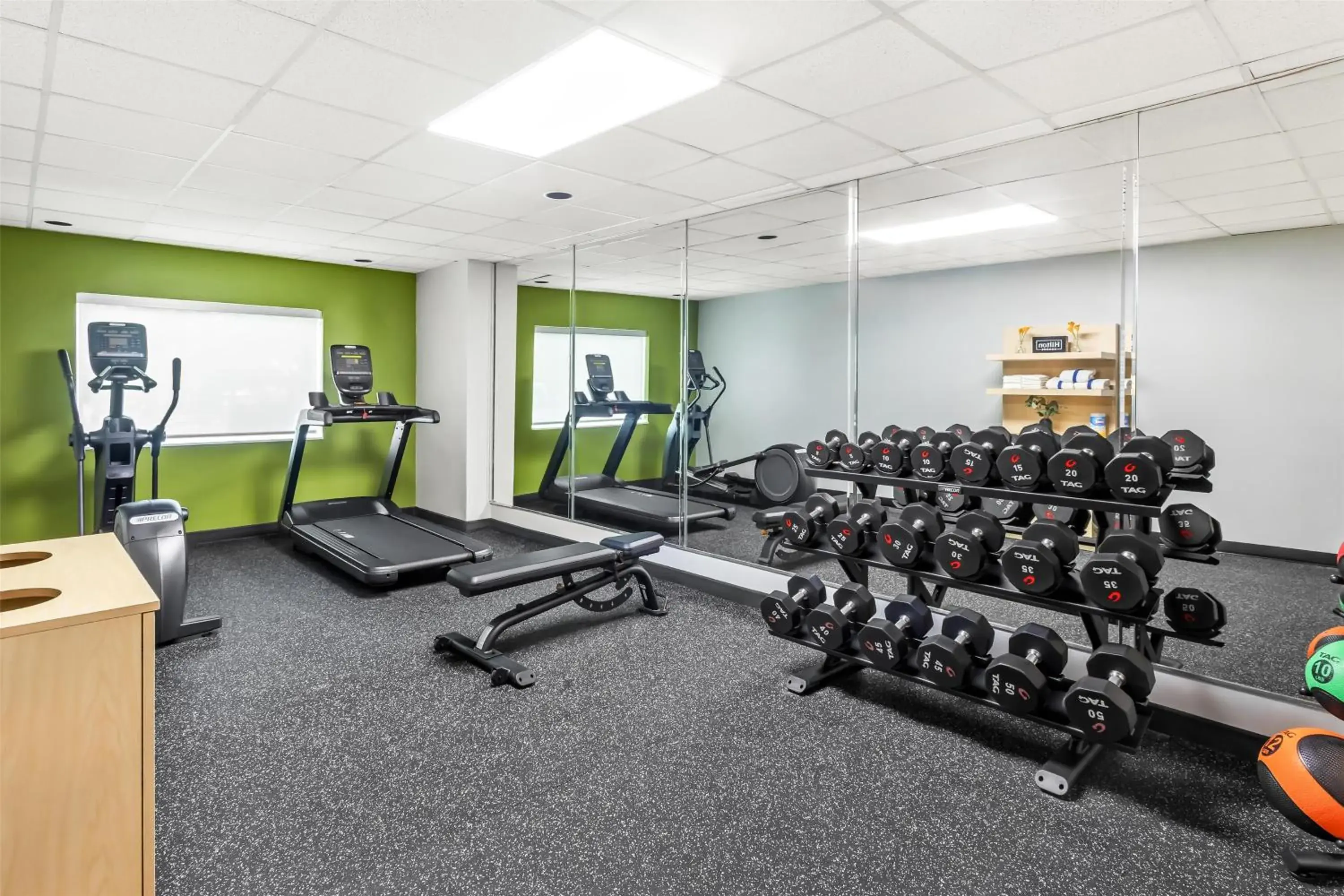 Fitness centre/facilities in Spark by Hilton Duluth Fitness centre/facilities in Spark by Hilton Duluth