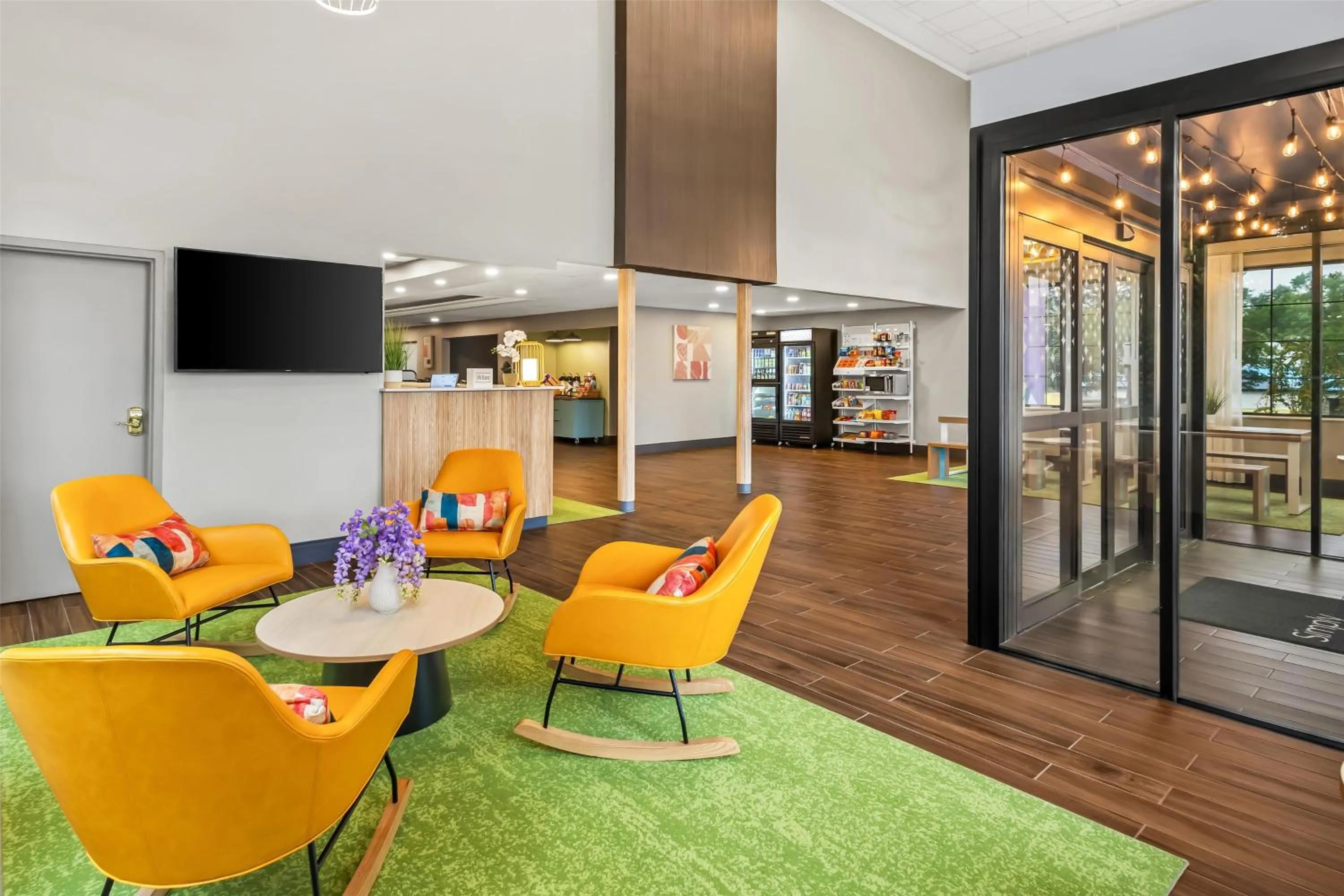 Lobby or reception in Spark by Hilton Duluth