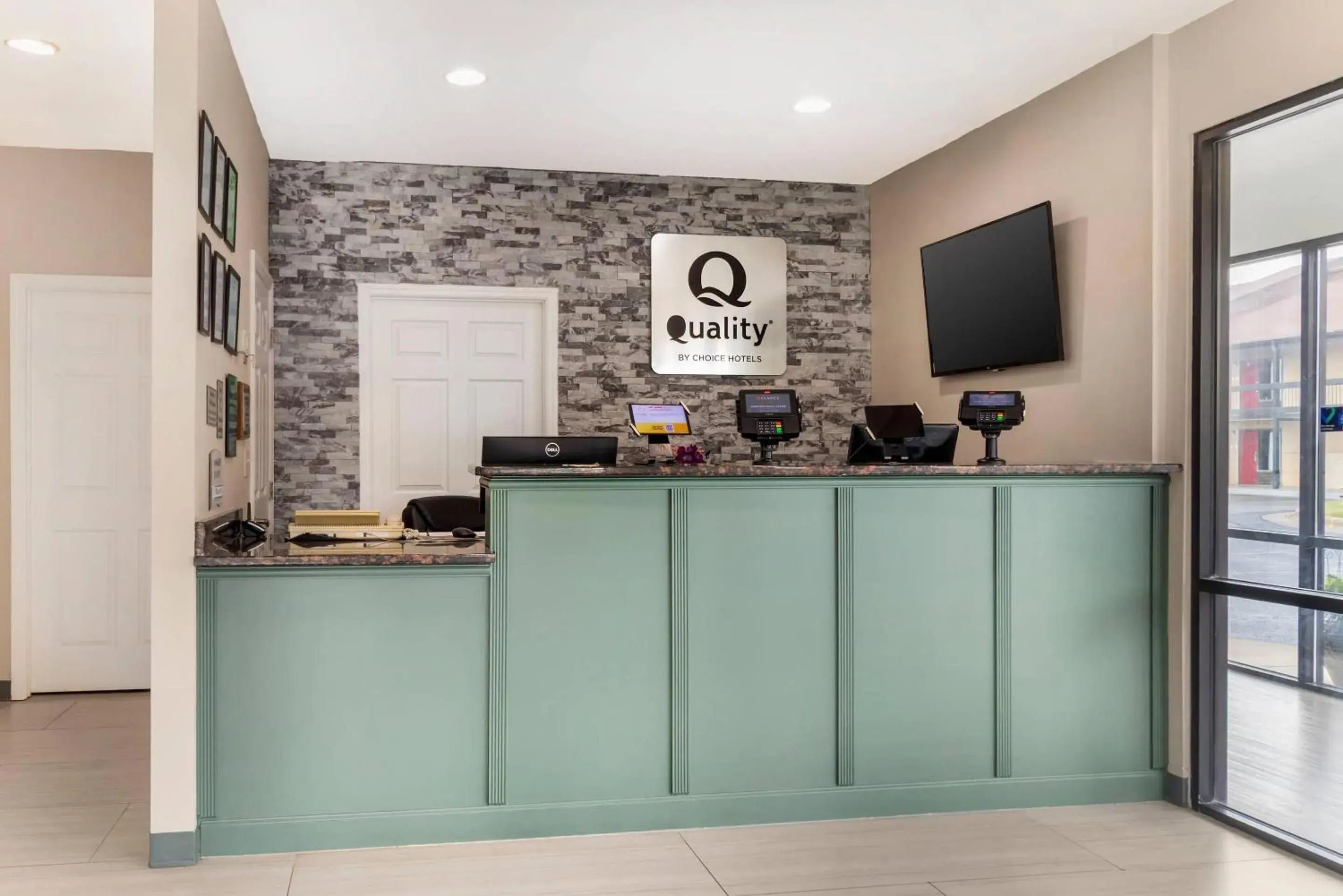 Lobby or reception in Quality Inn Madison - Huntsville Lobby or reception in Quality Inn Madison - Huntsville