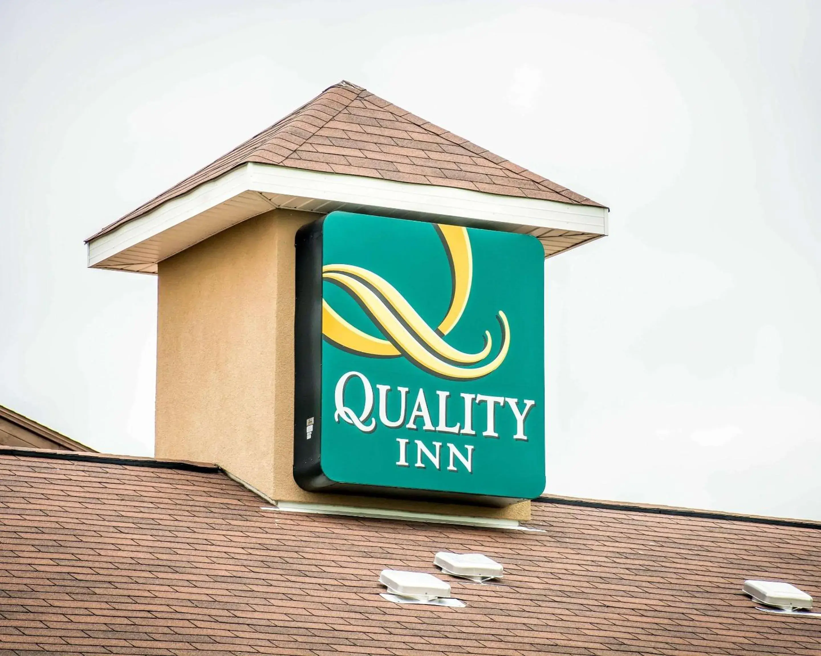 Property building in Quality Inn Madison