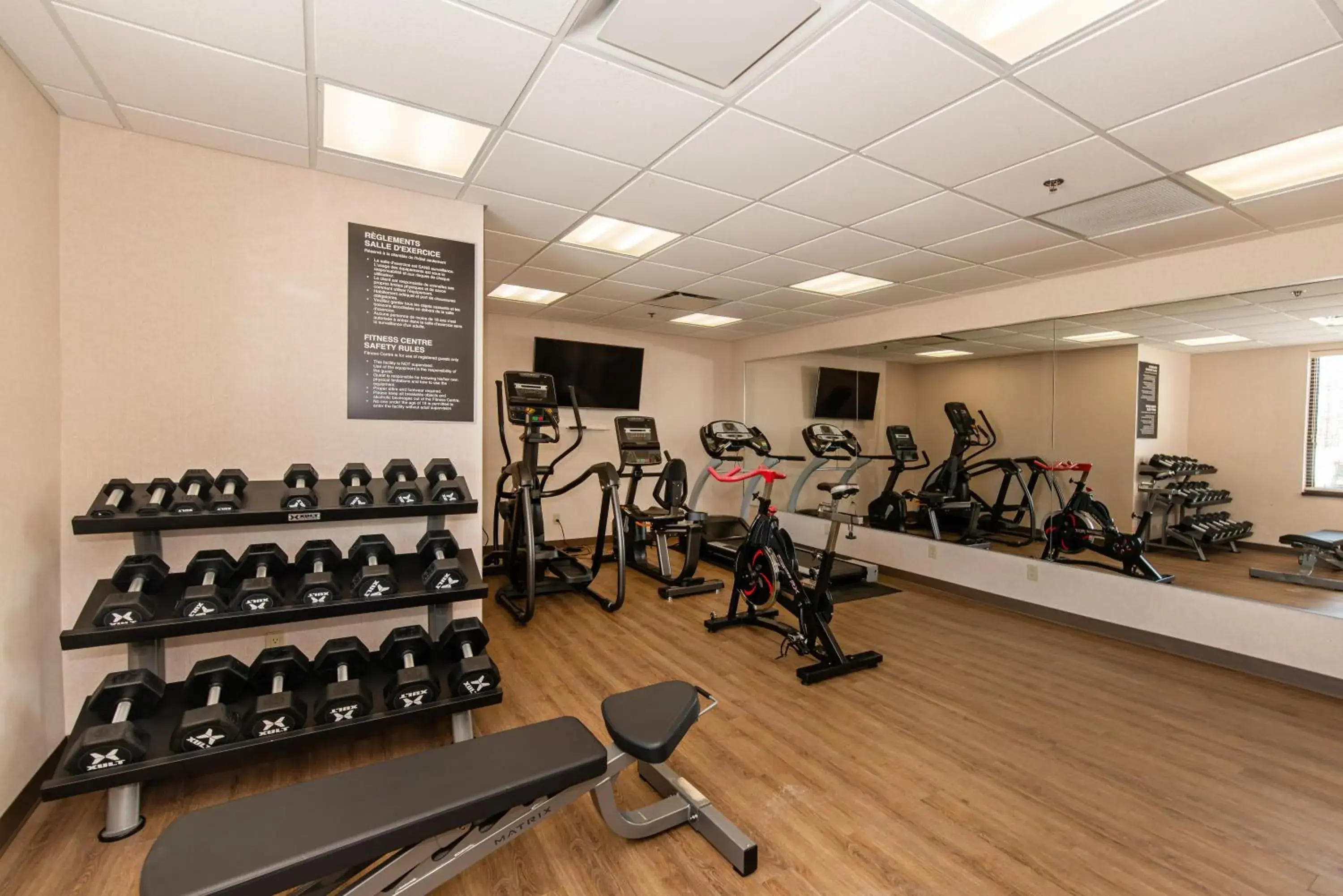 Fitness centre/facilities in Quality Inn & Suites Fitness centre/facilities in Quality Inn & Suites