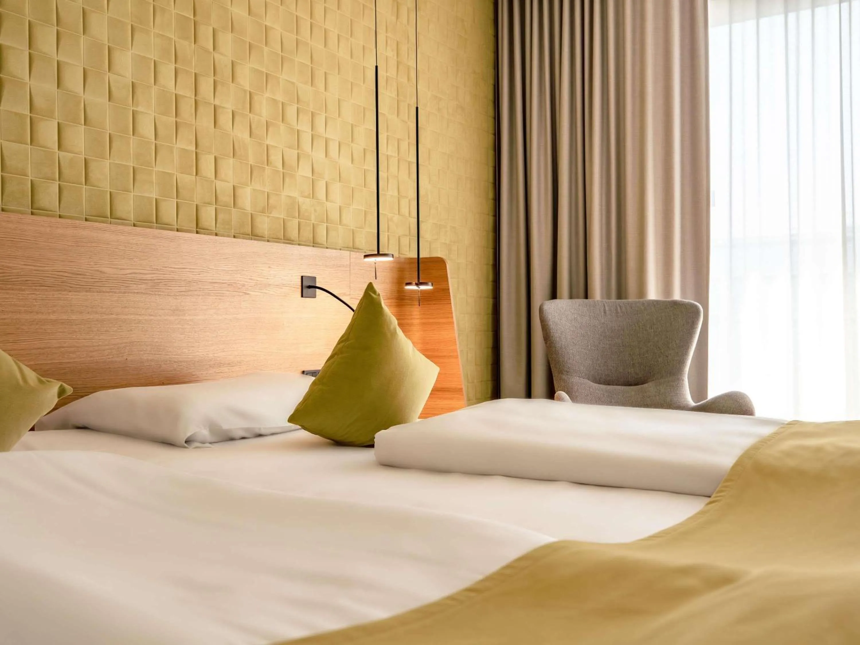 Bedroom, Bed in Novotel Karlsruhe City