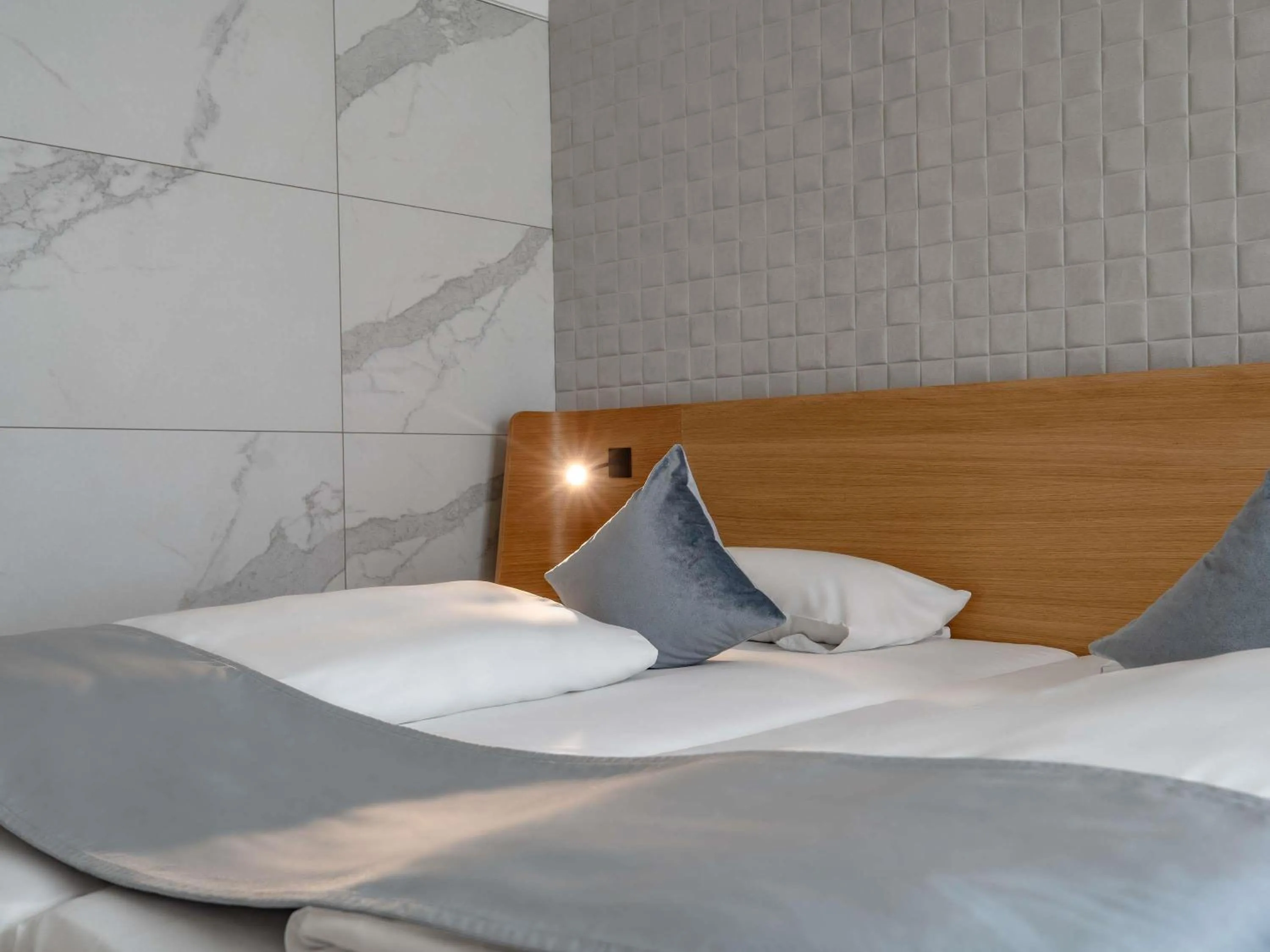 Bedroom, Bed in Novotel Karlsruhe City