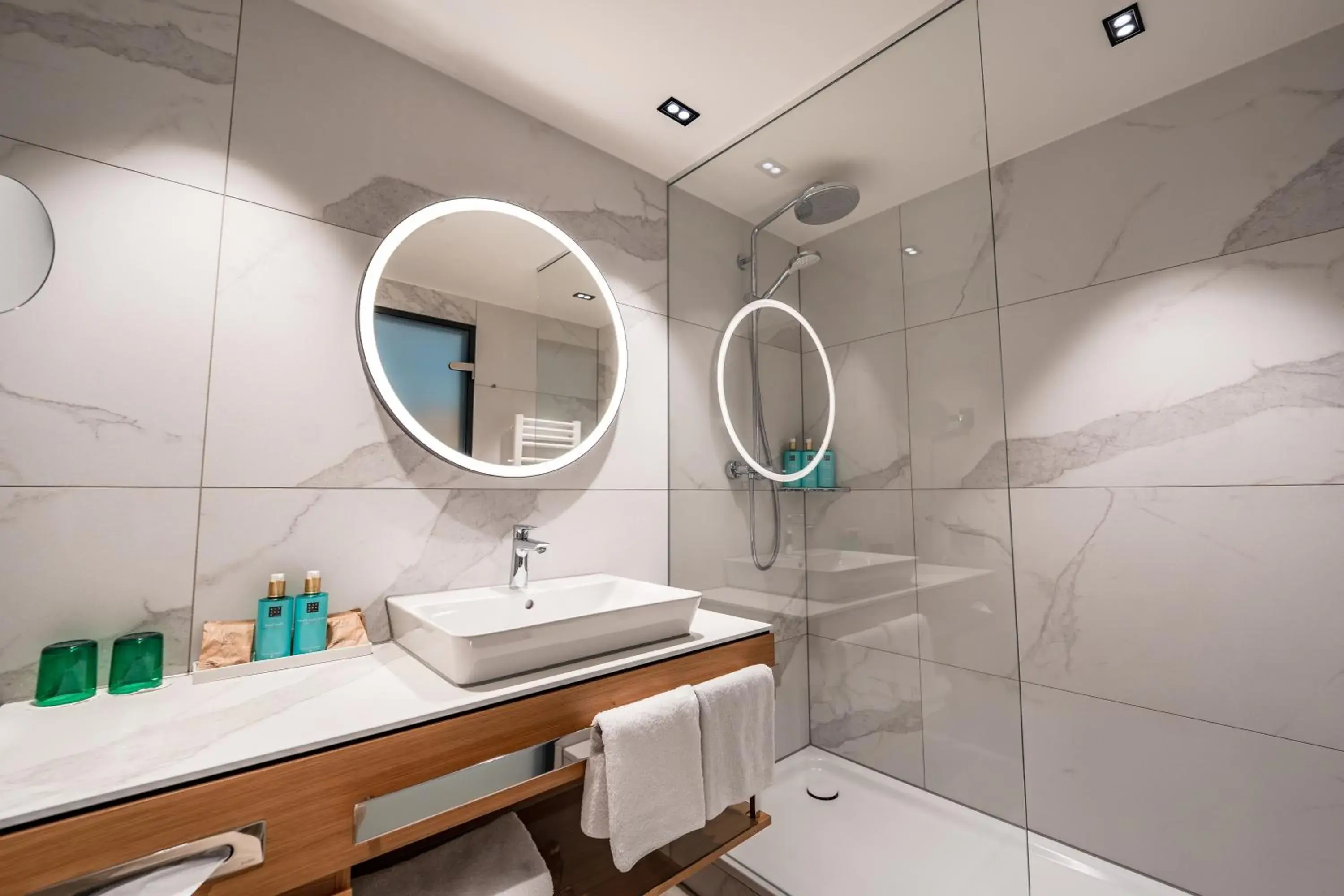 Photo of the whole room in Novotel Karlsruhe City Photo of the whole room in Novotel Karlsruhe City