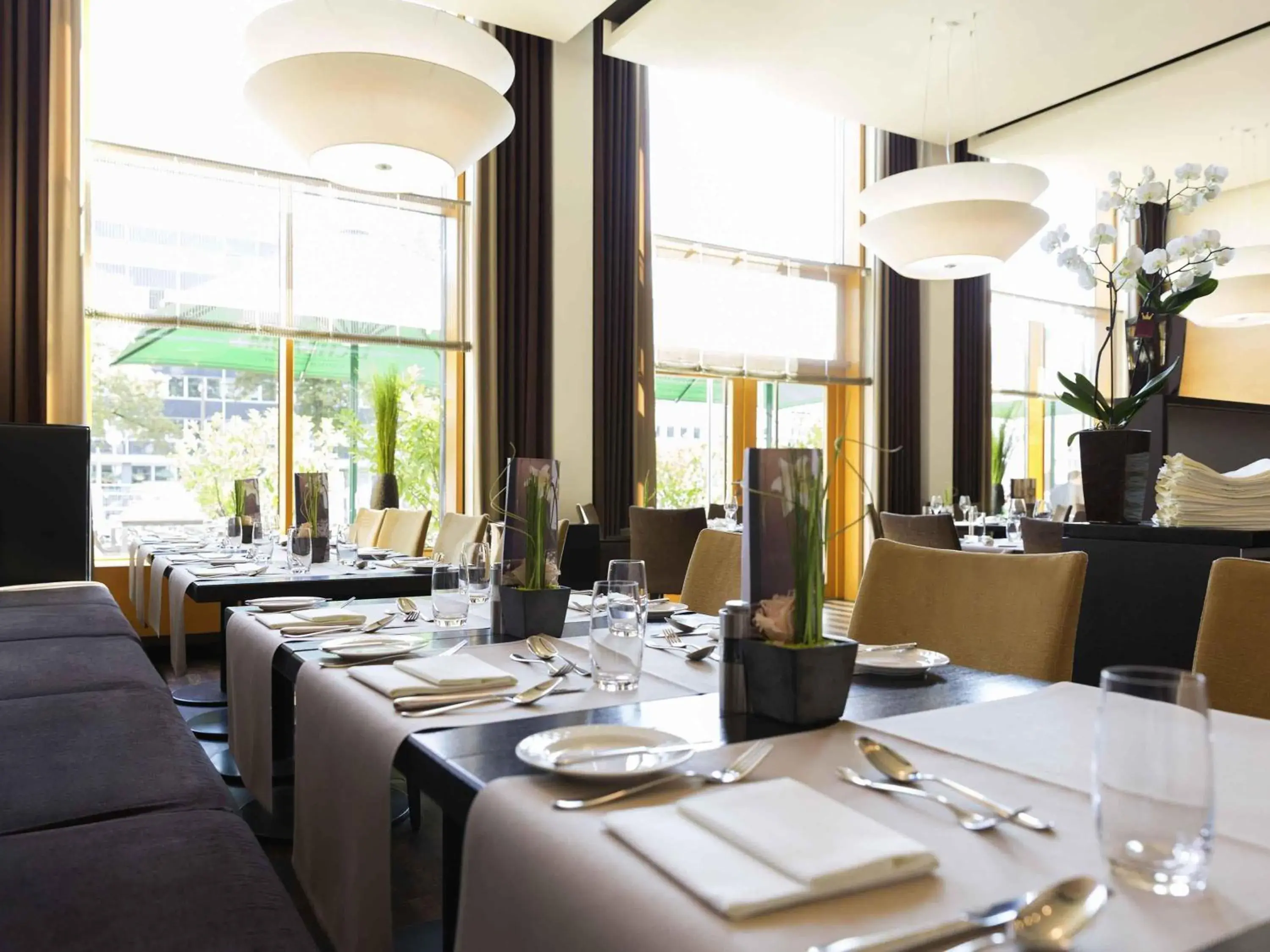 Restaurant/places to eat in Novotel Karlsruhe City Restaurant/places to eat in Novotel Karlsruhe City