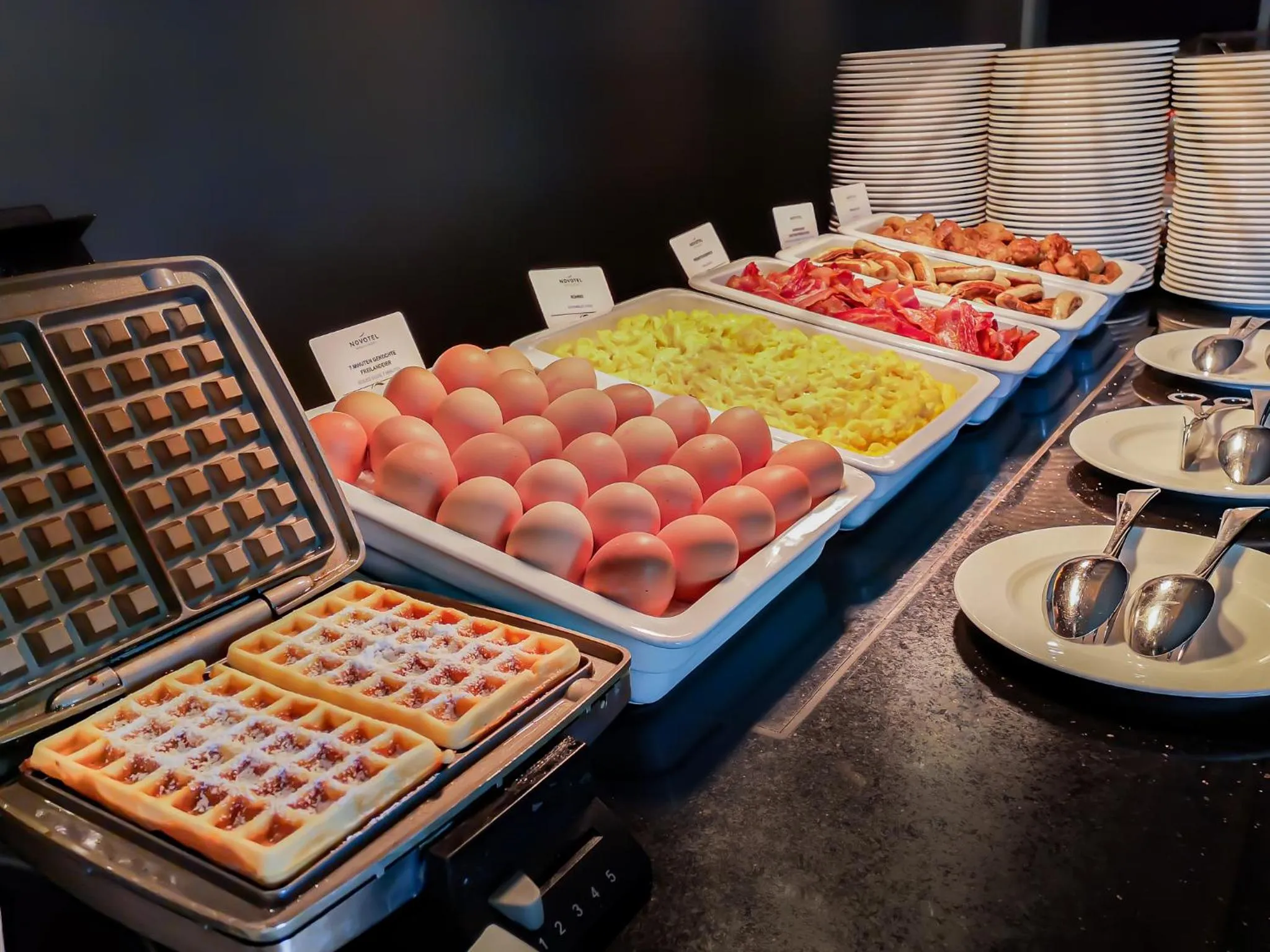 Buffet breakfast in Novotel Karlsruhe City