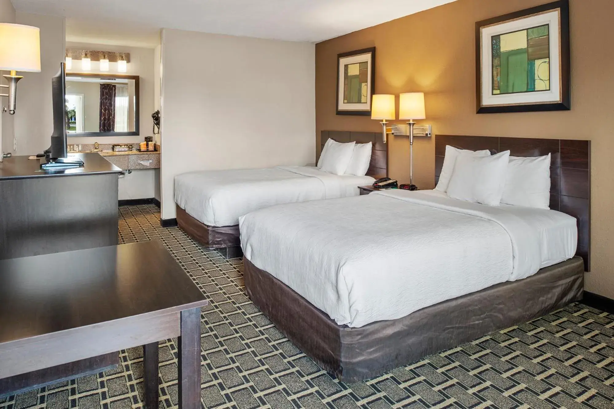 Photo of the whole room, Bed in Quality Inn Kingsland Photo of the whole room, Bed in Quality Inn Kingsland