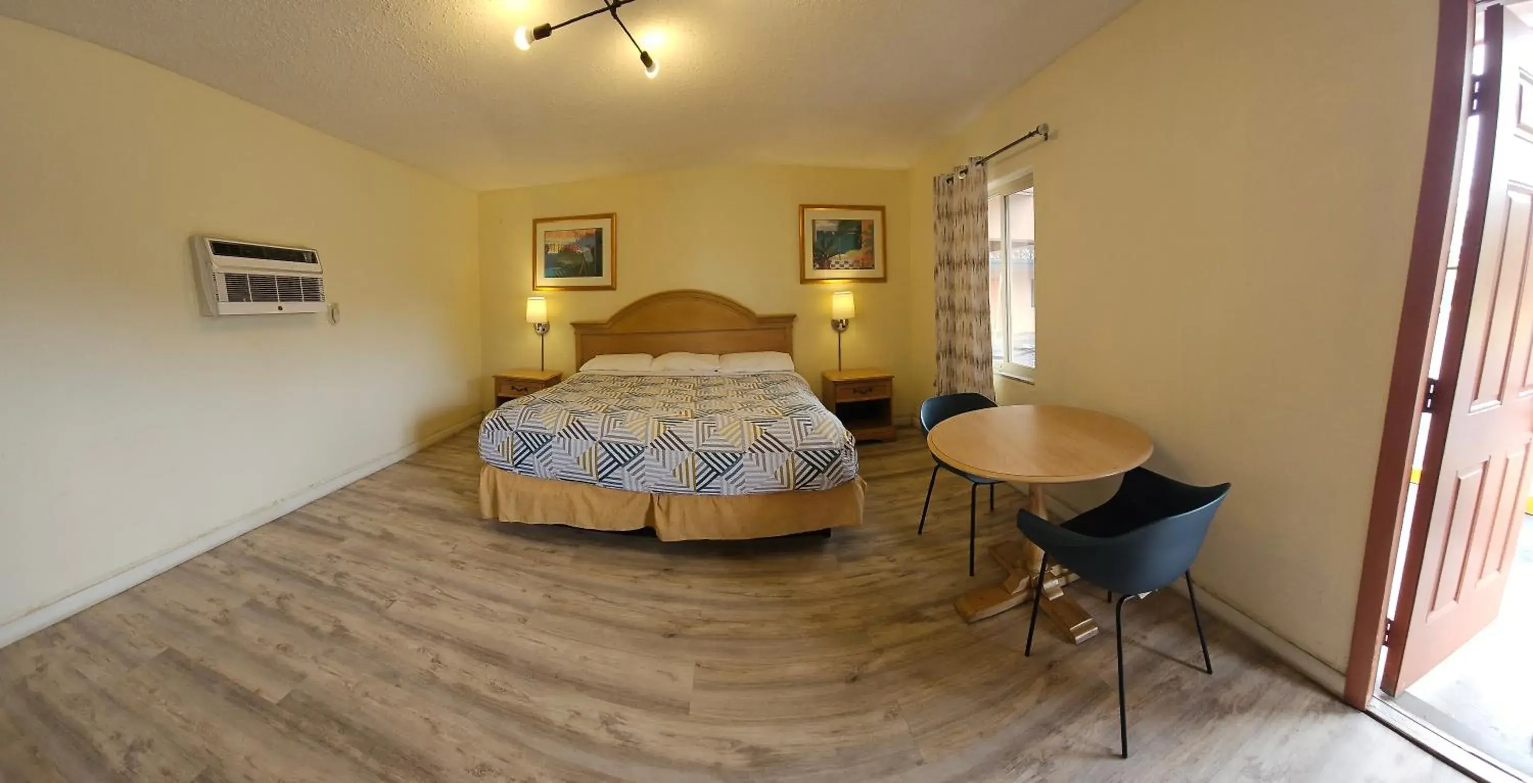 Bed in Rodeway Inn Fort Pierce US Highway 1 Bed in Rodeway Inn Fort Pierce US Highway 1