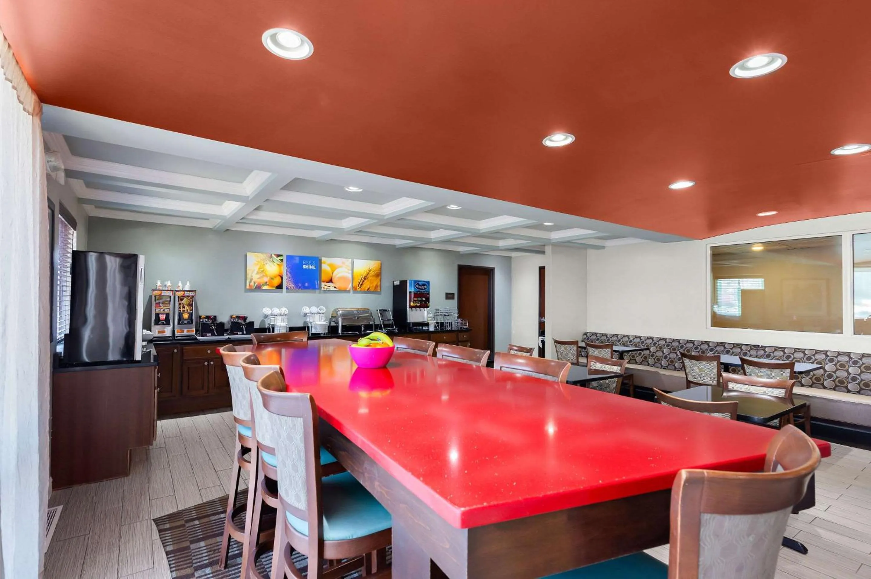 Breakfast in Comfort Inn & Suites Springfield I-55