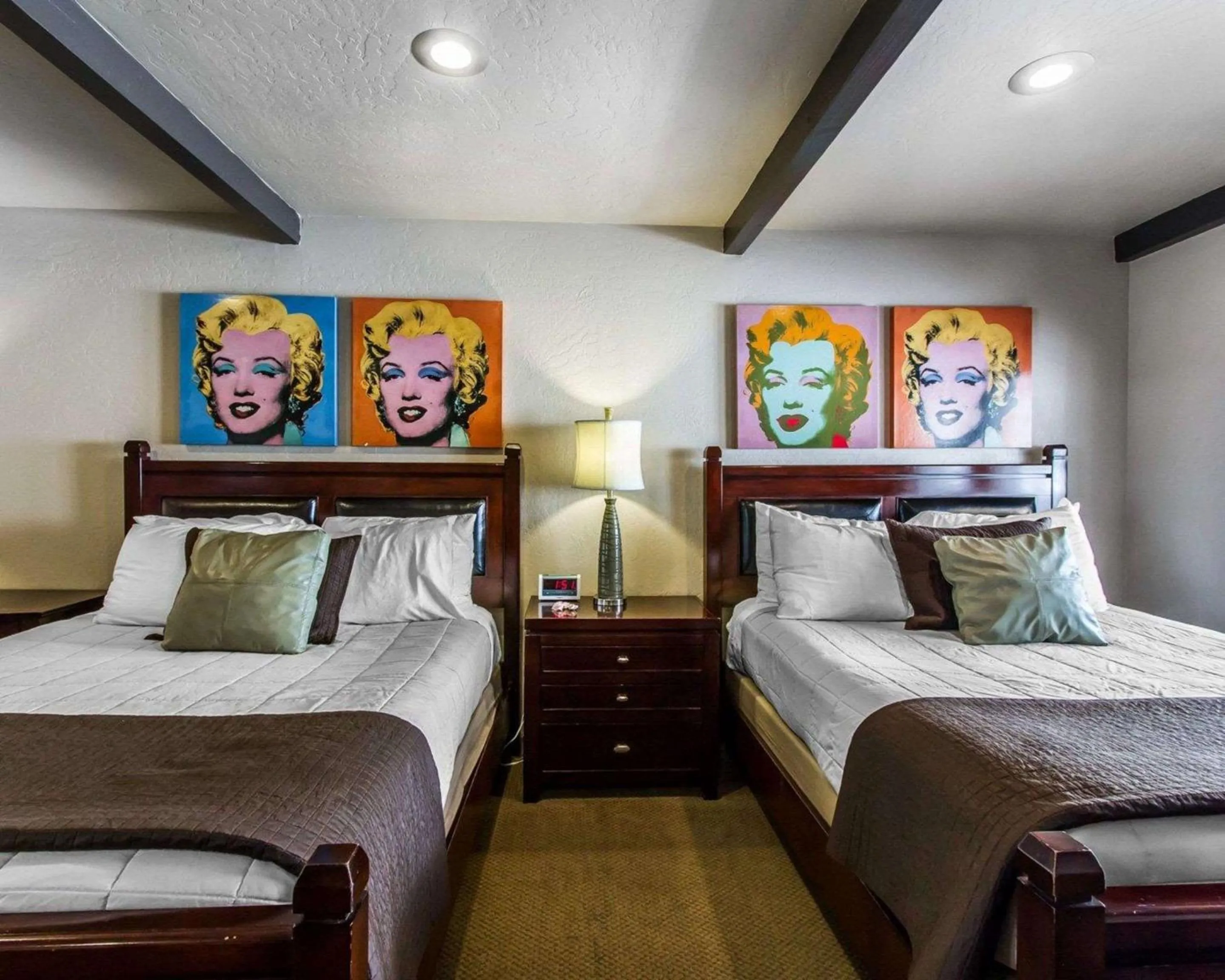 Bedroom, Bed in Rodeway Inn & Suites Williams Downtowner-Rte 66