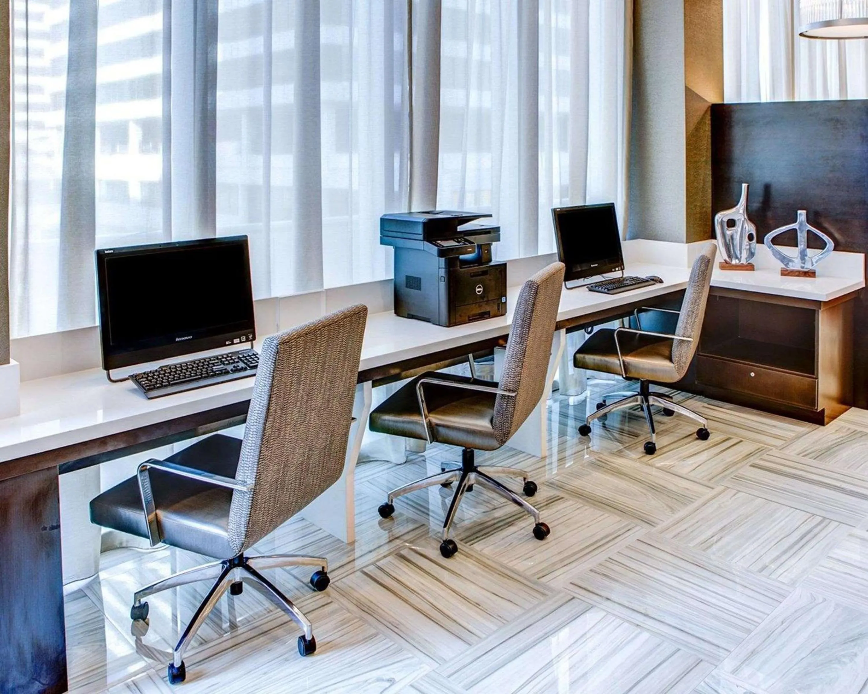 Business facilities in Cambria Hotel White Plains - Downtown