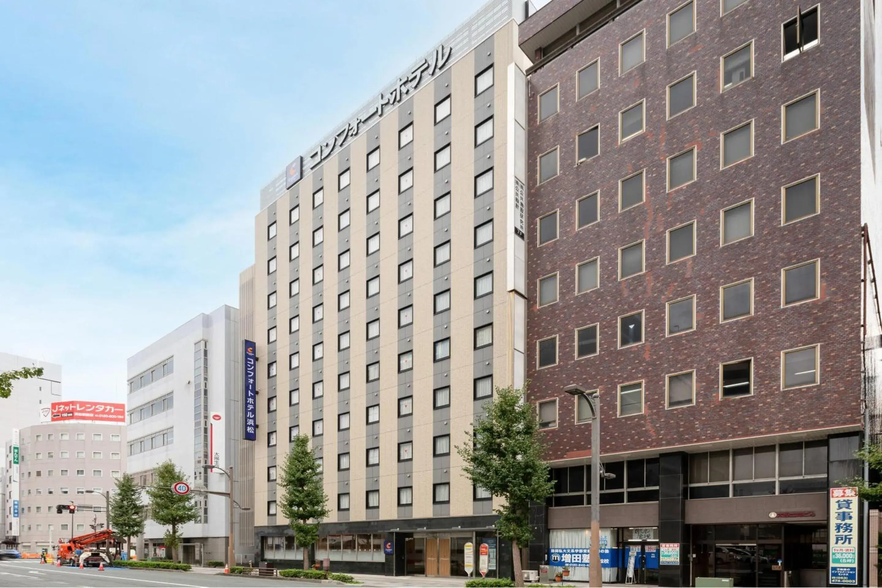 Property building in Comfort Hotel Hamamatsu Property building in Comfort Hotel Hamamatsu
