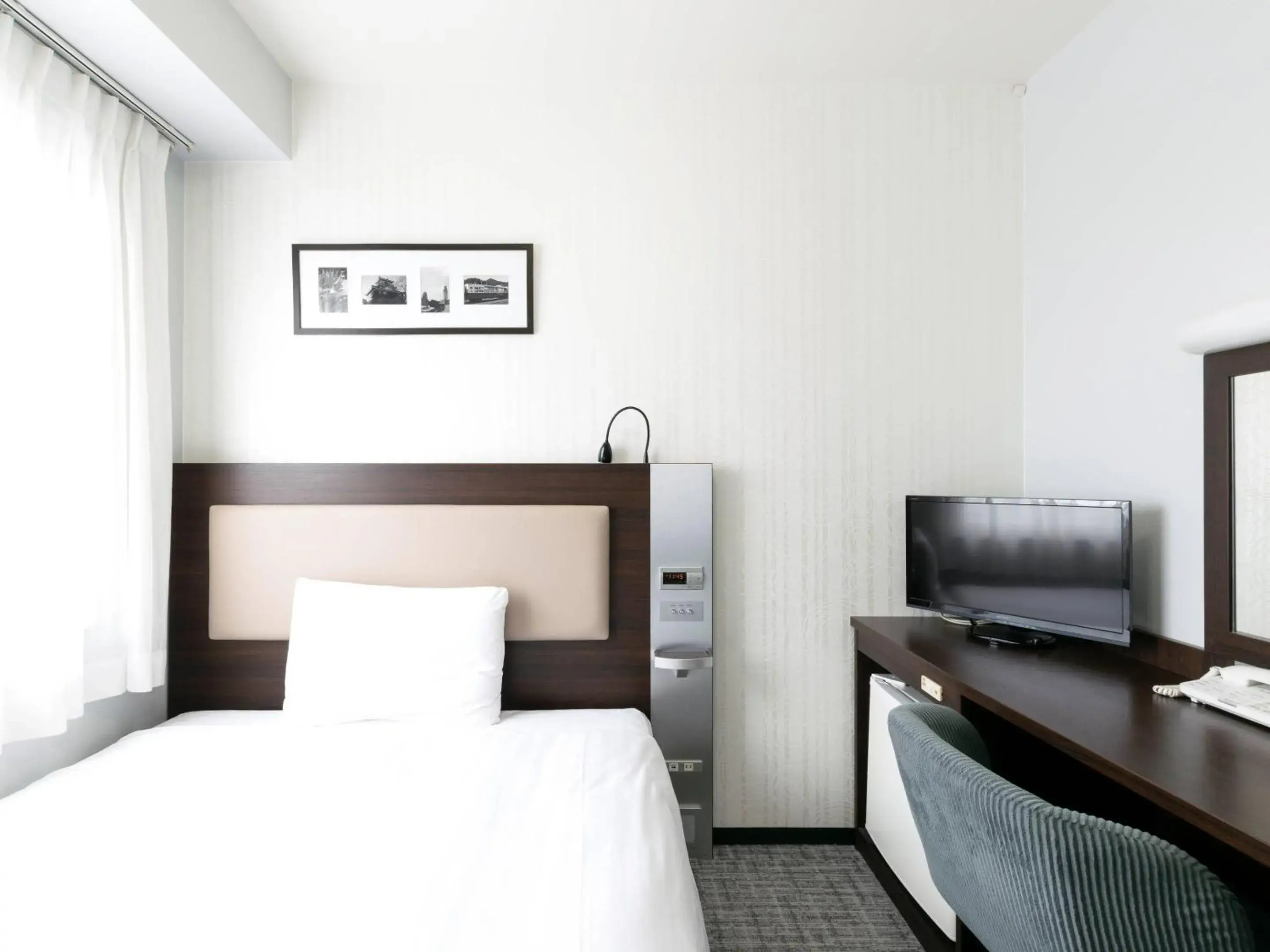 Bedroom, Bed in Comfort Hotel Hamamatsu Bedroom, Bed in Comfort Hotel Hamamatsu