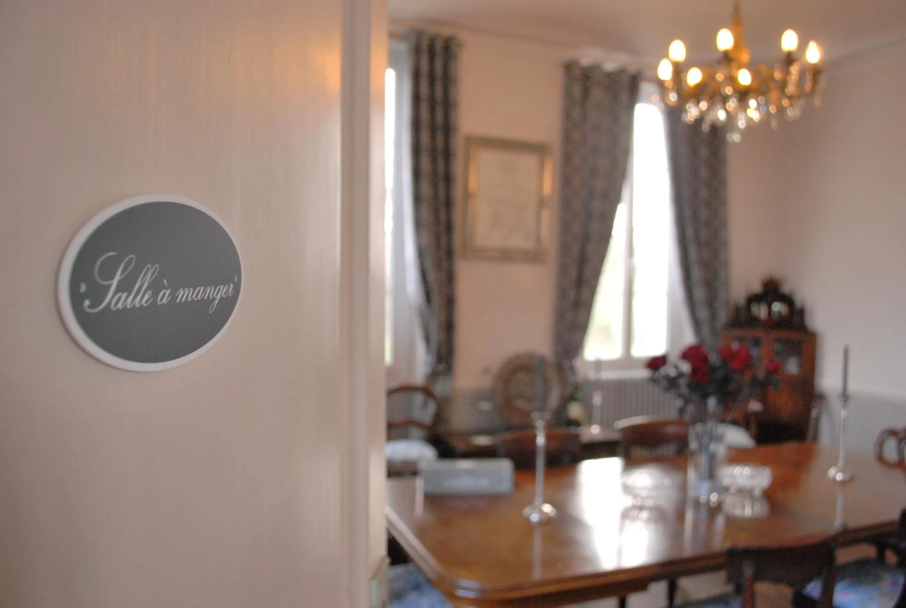 Restaurant/places to eat in Le Logis d'Epargnes B&B and Gite