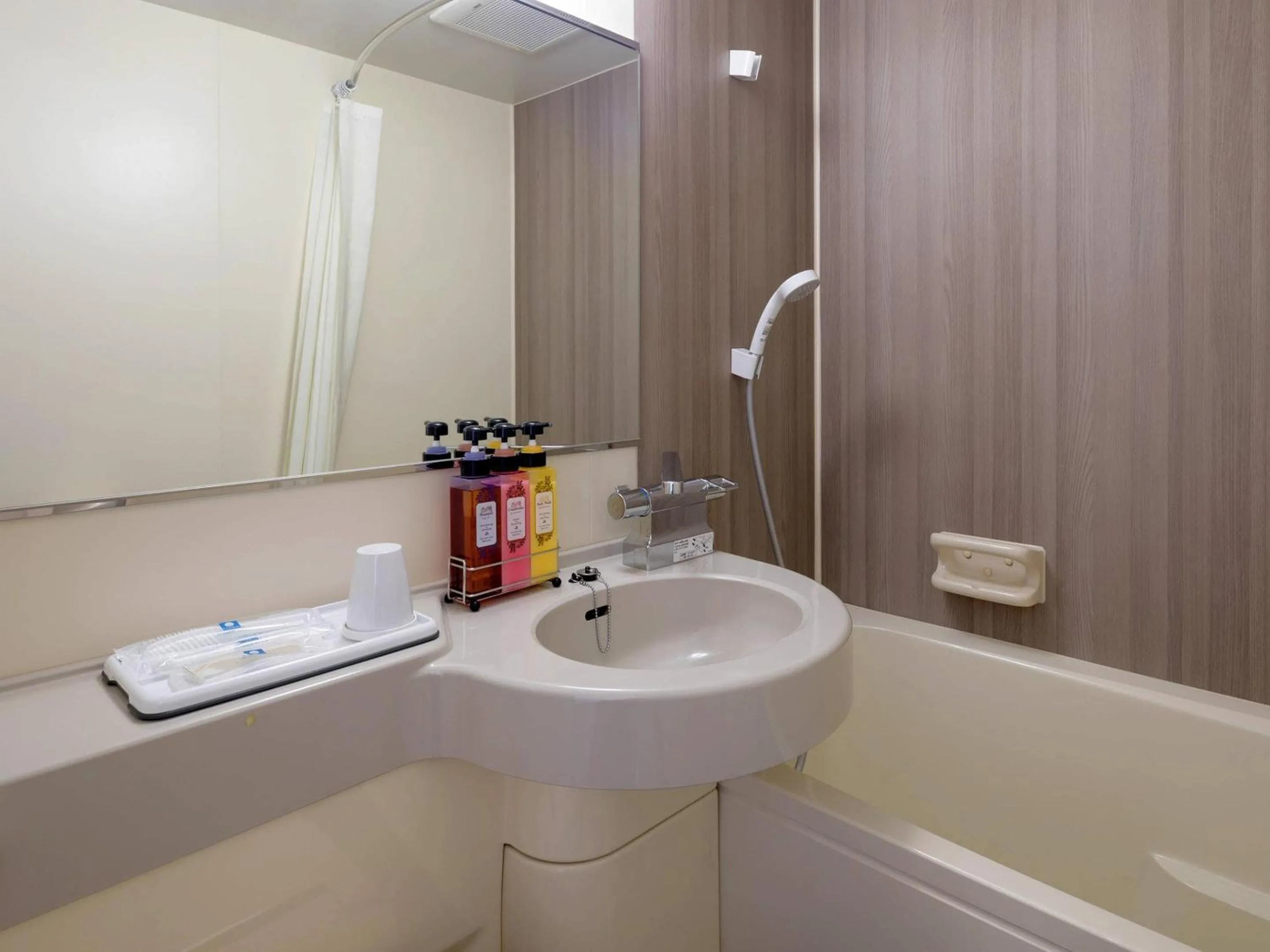 Bathroom in Comfort Hotel Nara