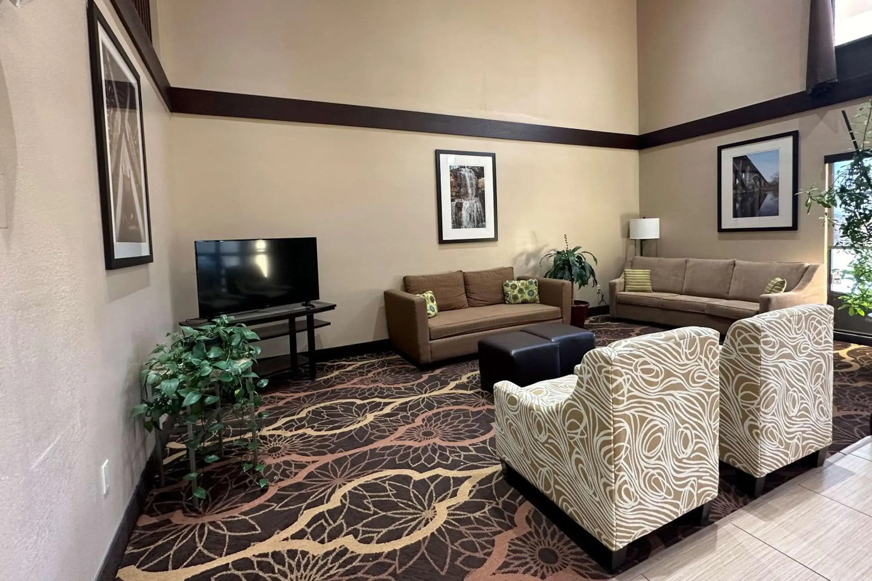 Lobby or reception in Quality Inn Perryville I-55 Lobby or reception in Quality Inn Perryville I-55