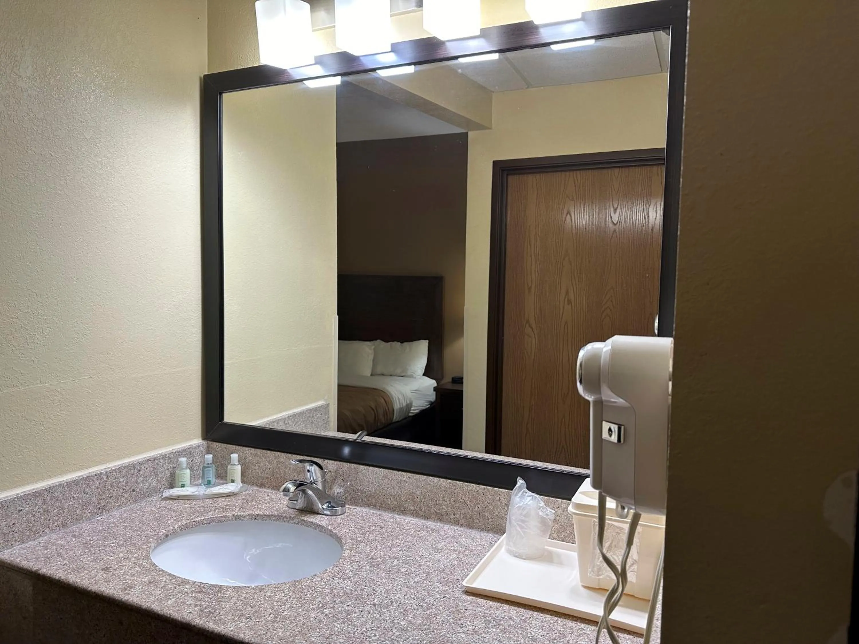 Quality Inn Perryville I-55