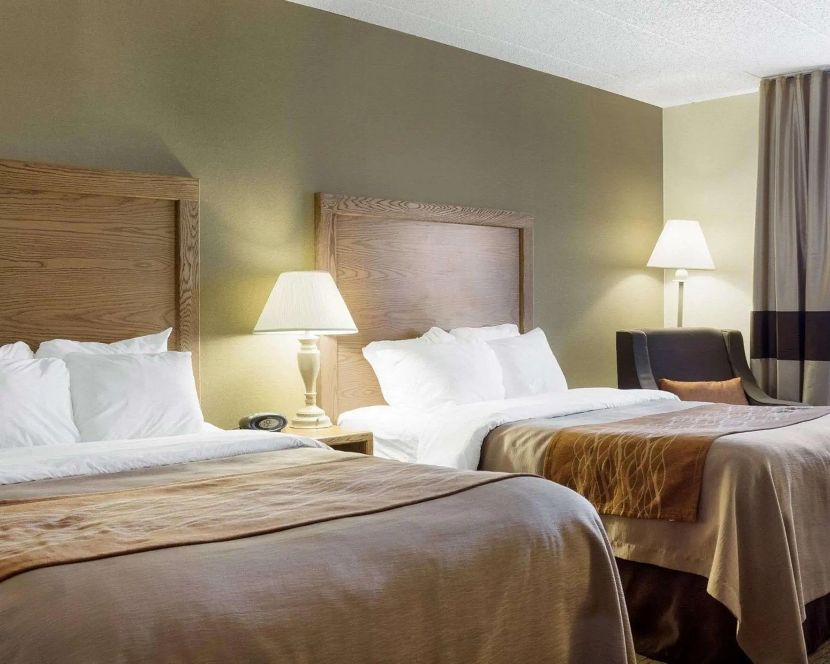 Photo of the whole room in Quality Inn Bismarck I-94 Photo of the whole room in Quality Inn Bismarck I-94