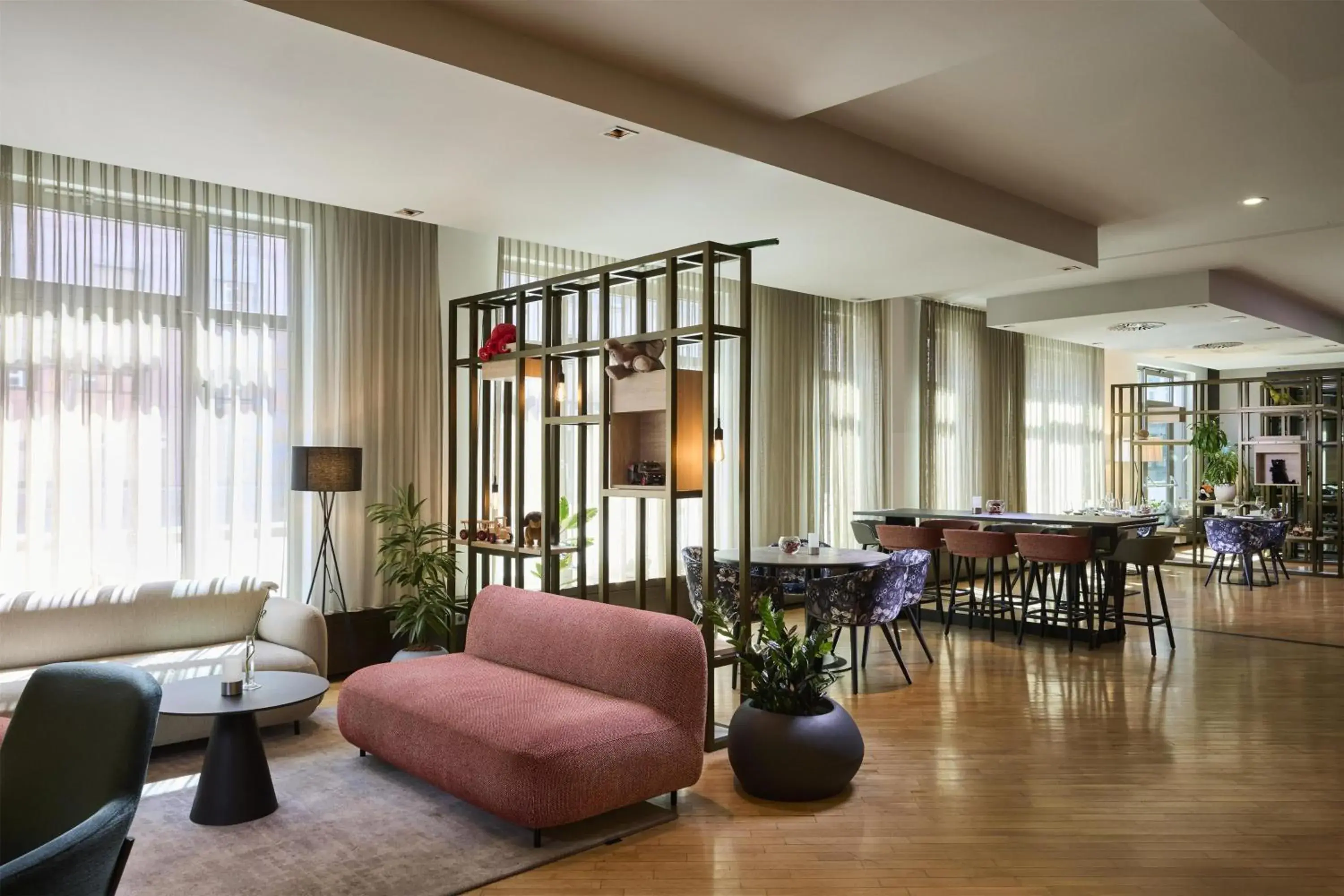 Lobby or reception in NH Collection Nürnberg City Lobby or reception in NH Collection Nürnberg City