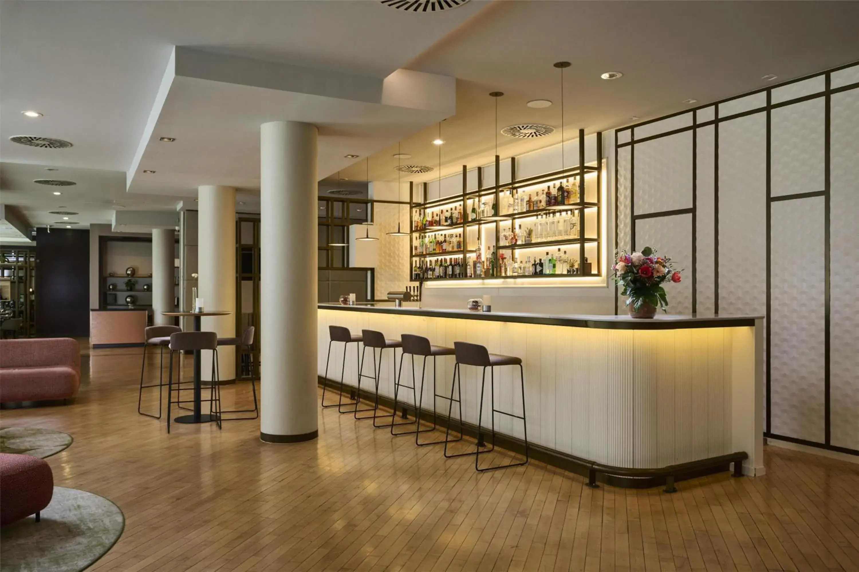 Lounge or bar in NH Collection Nürnberg City Lounge or bar in NH Collection Nürnberg City