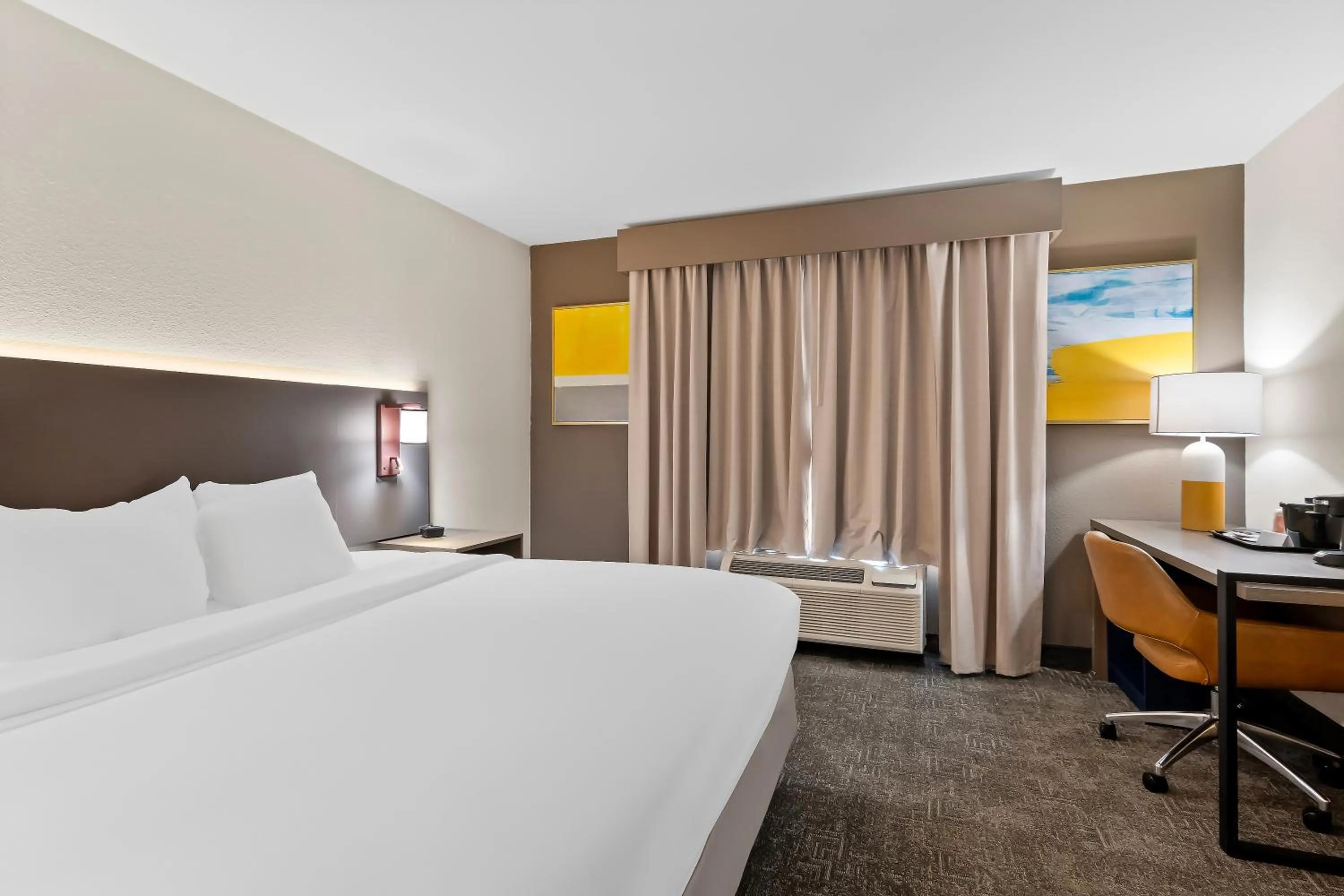 Bedroom in Comfort Inn & Suites Elk City South